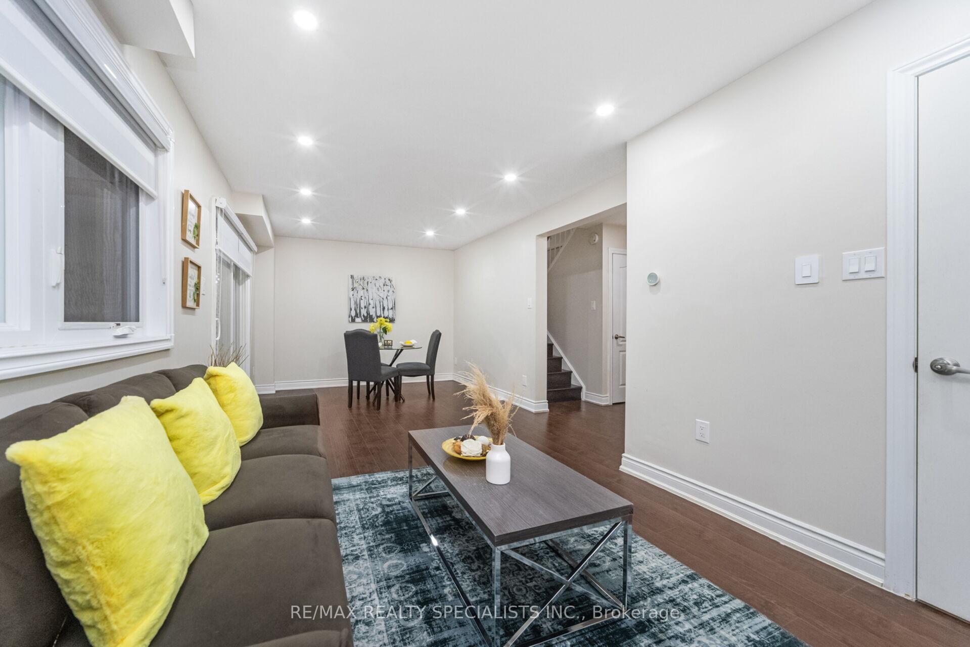 Photo 8 of 46 Hindquarter Court, Brampton, Central Park — HOMEH