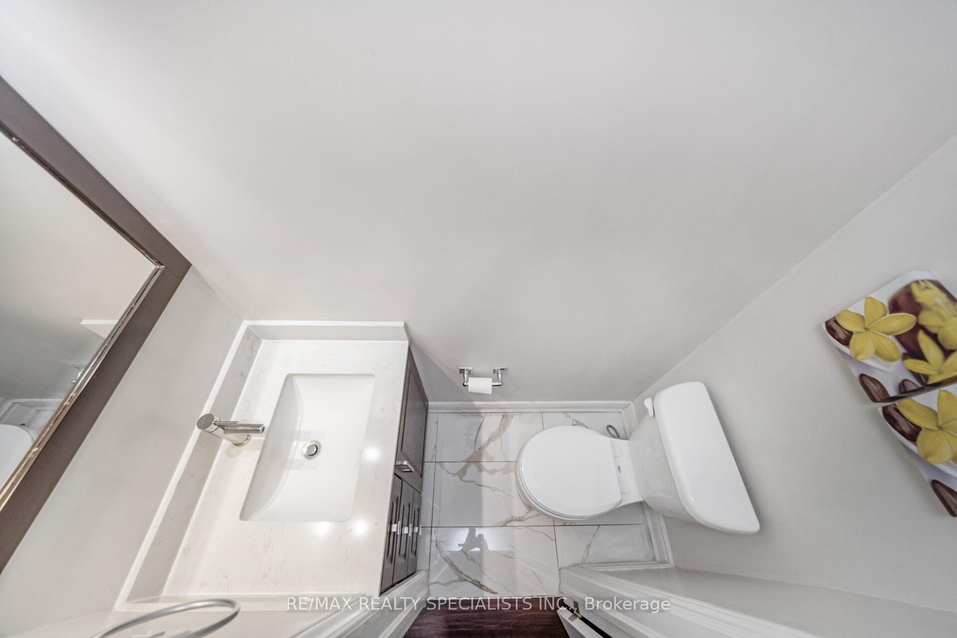 Photo 18 of 46 Hindquarter Court, Brampton, Central Park — HOMEH