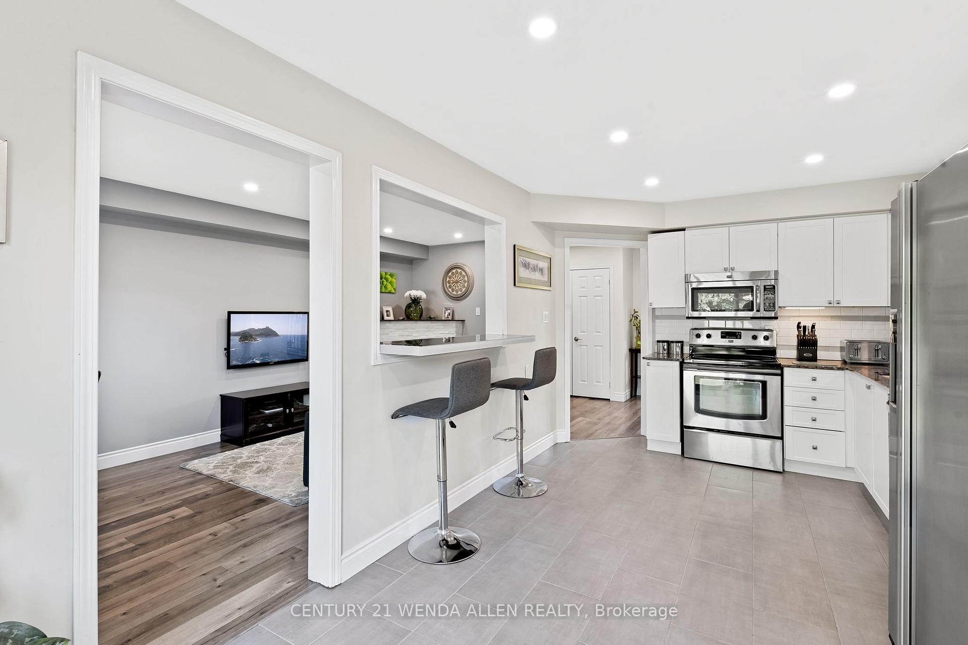 Photo 13 of 213 Madden Place, Clarington, Bowmanville — HOMEH