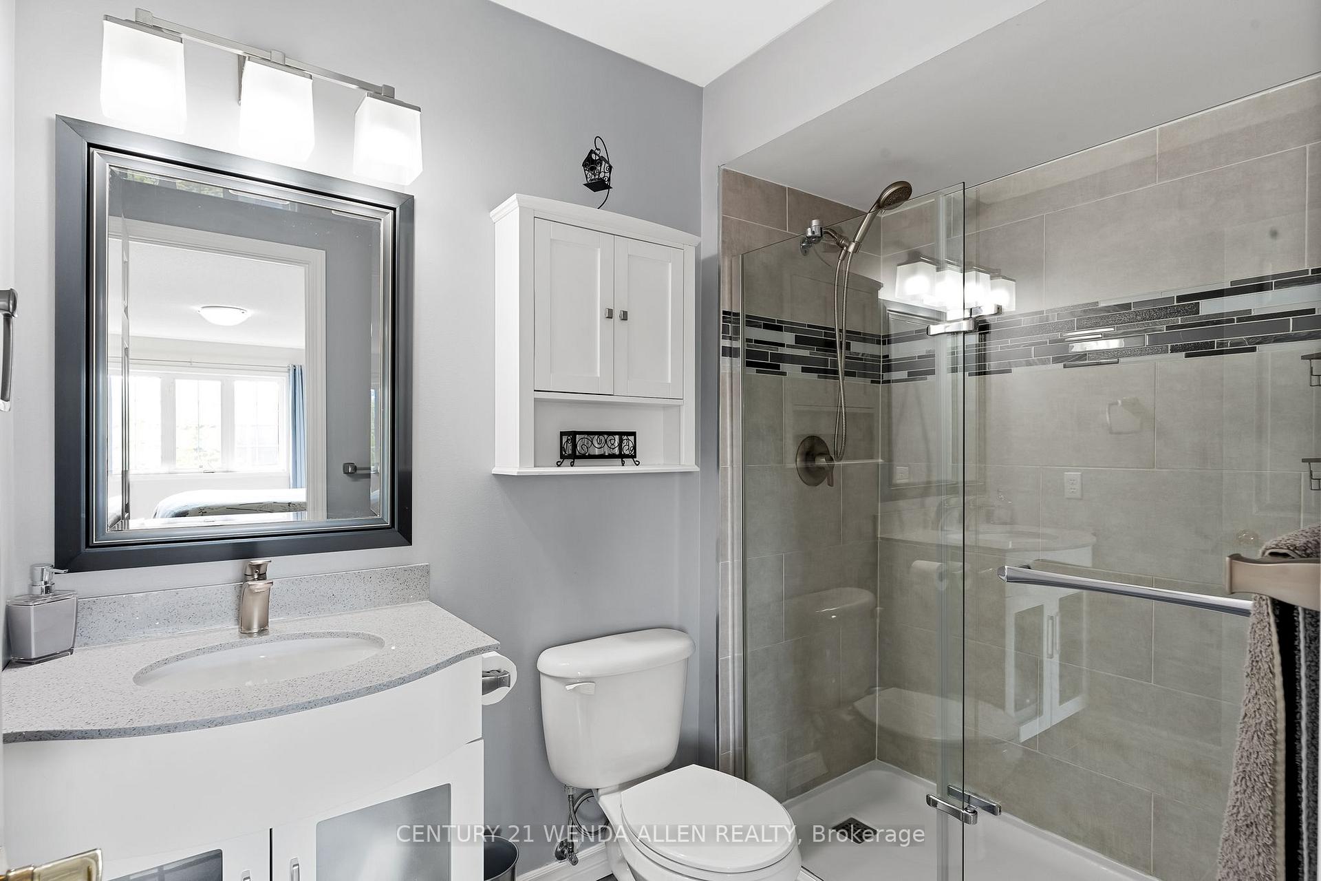 Photo 21 of 213 Madden Place, Clarington, Bowmanville — HOMEH