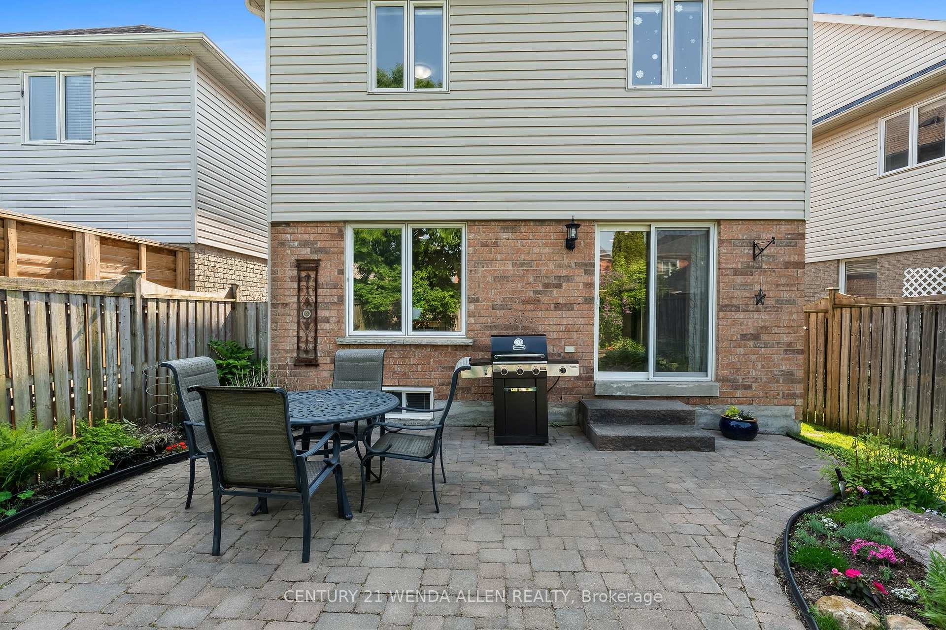 Photo 35 of 213 Madden Place, Clarington, Bowmanville — HOMEH