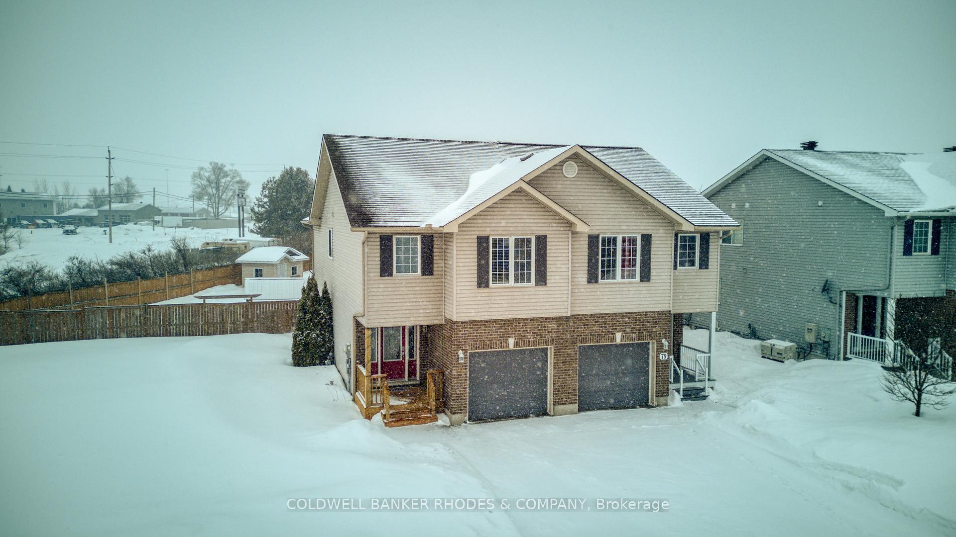 Photo 1 of 81 Frieday Street, Arnprior — HOMEH