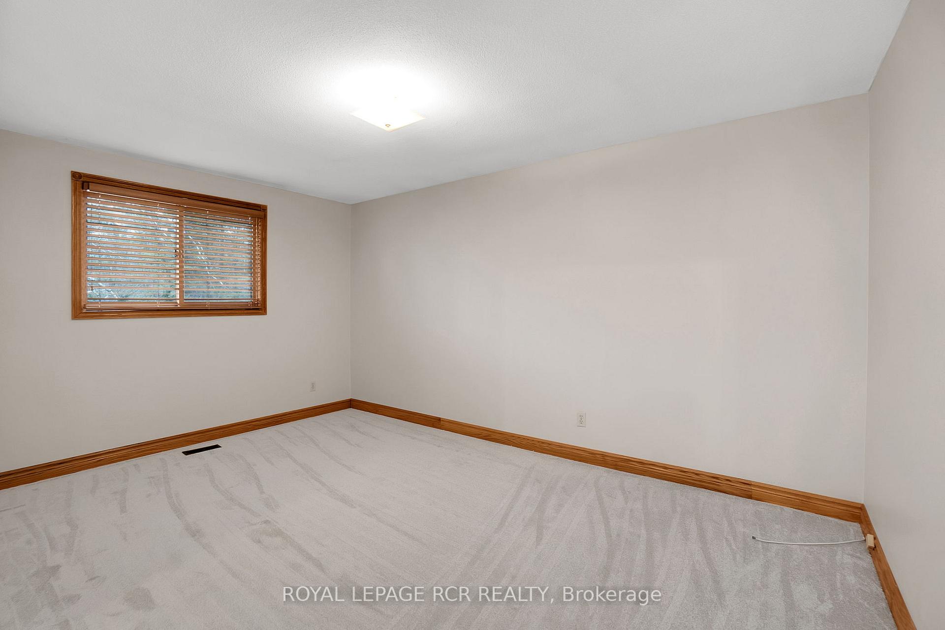 Photo 28 of 8 Westview Crescent, Caledon, Palgrave — HOMEH