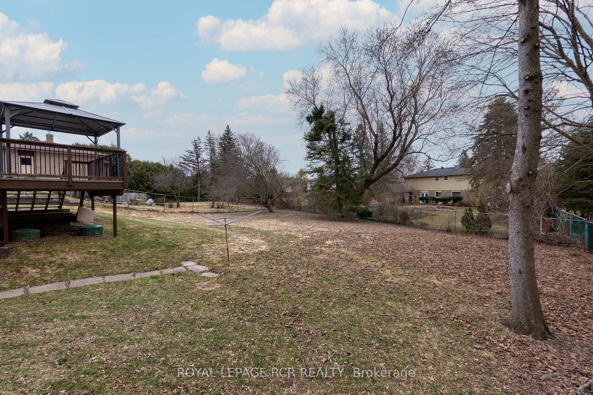 Photo 39 of 8 Westview Crescent, Caledon, Palgrave — HOMEH