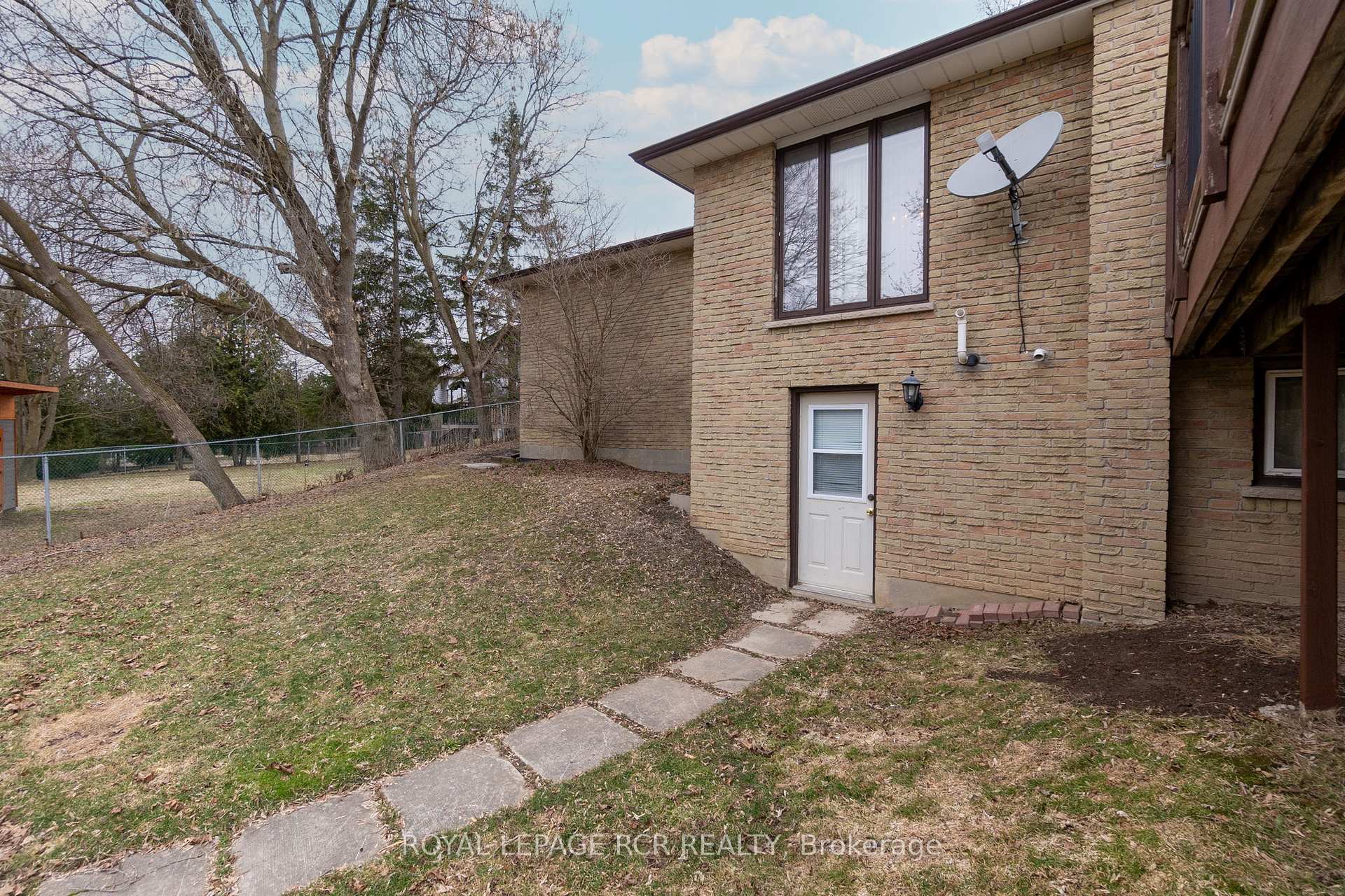 Photo 42 of 8 Westview Crescent, Caledon, Palgrave — HOMEH