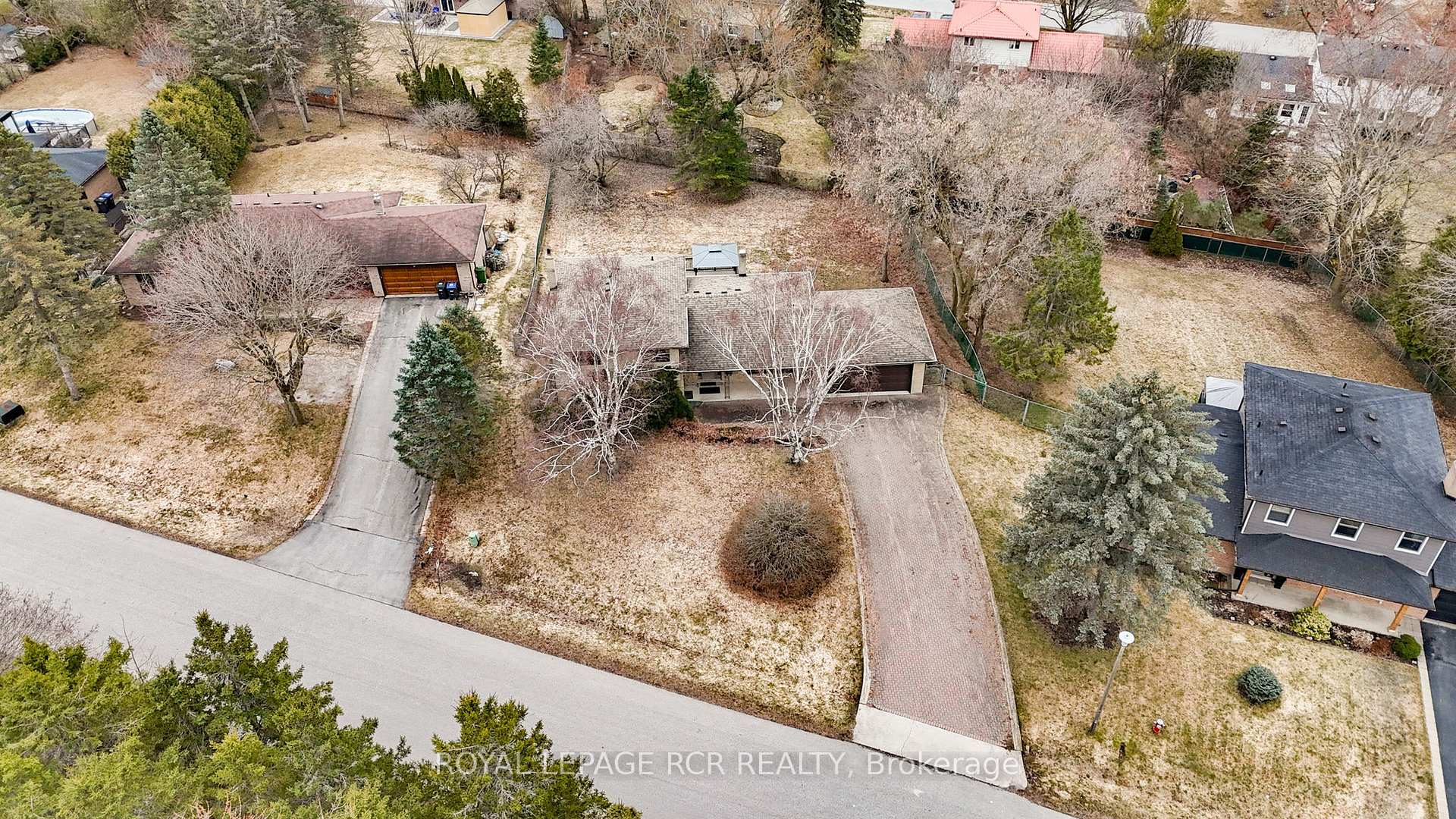 Photo 43 of 8 Westview Crescent, Caledon, Palgrave — HOMEH