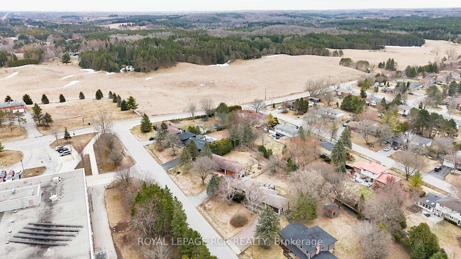 Photo 48 of 8 Westview Crescent, Caledon, Palgrave — HOMEH