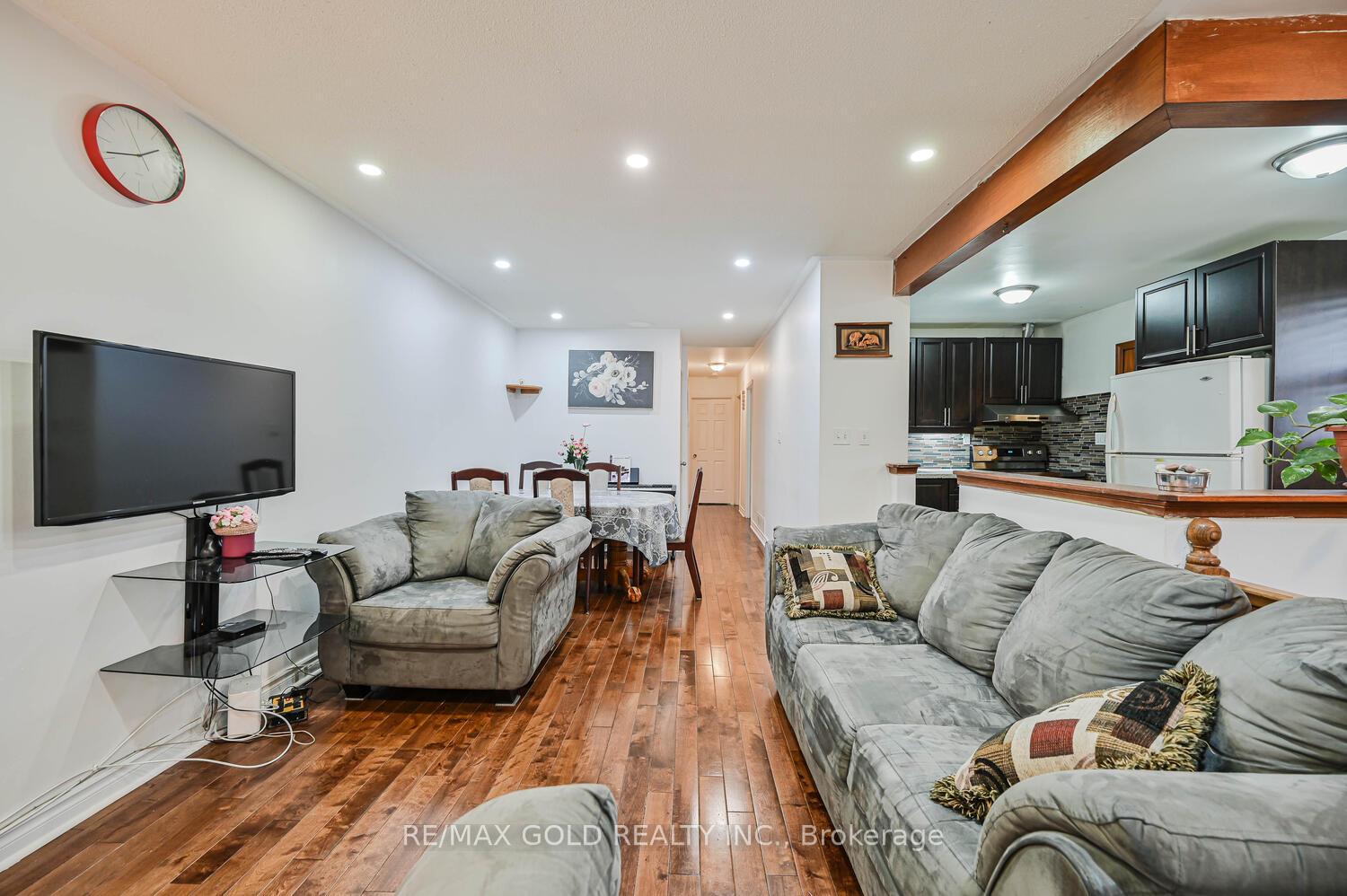 Photo 7 of 52 Crawford Drive, Brampton, Madoc — HOMEH