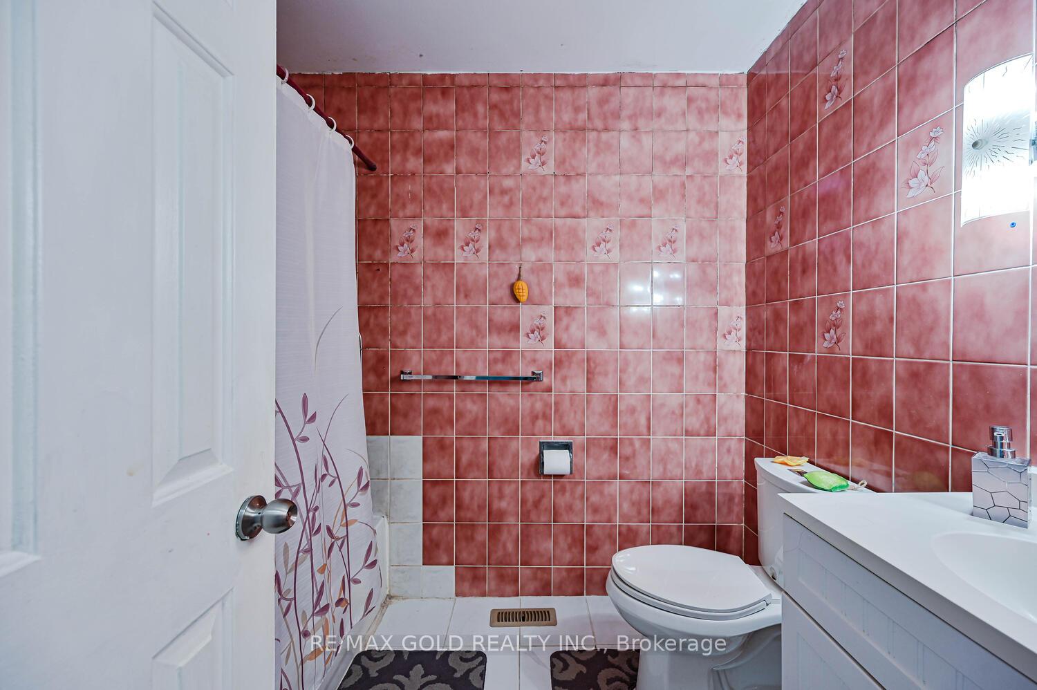 Photo 25 of 52 Crawford Drive, Brampton, Madoc — HOMEH