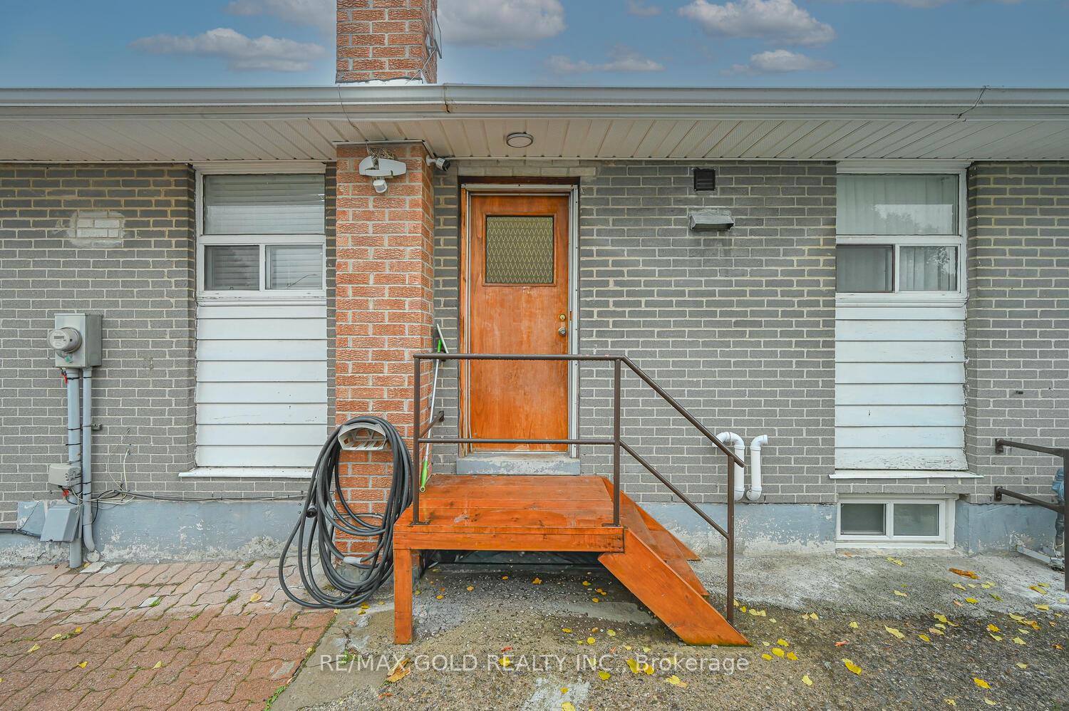 Photo 39 of 52 Crawford Drive, Brampton, Madoc — HOMEH