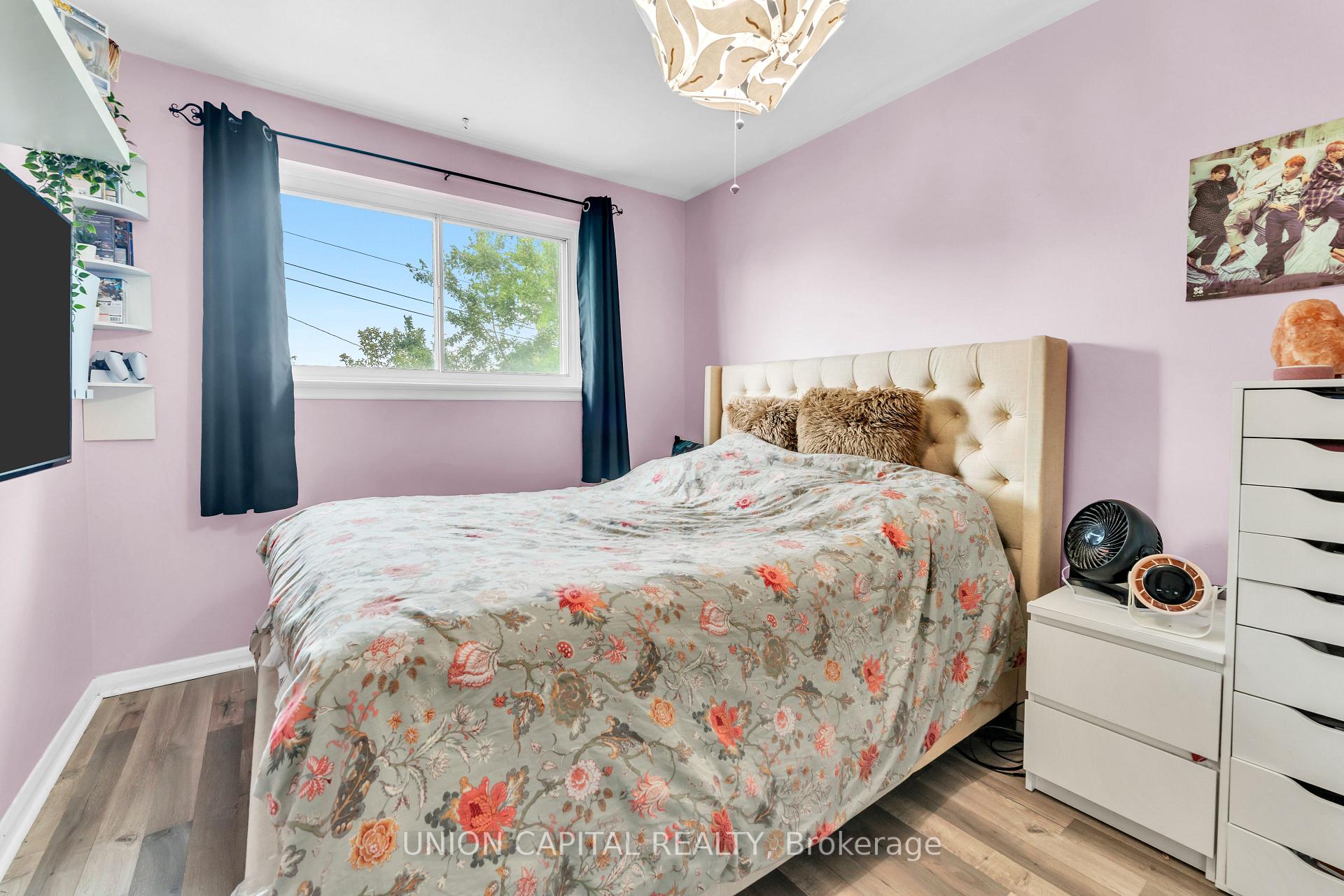 Photo 22 of 19 Ava Court, Brampton, Avondale — HOMEH