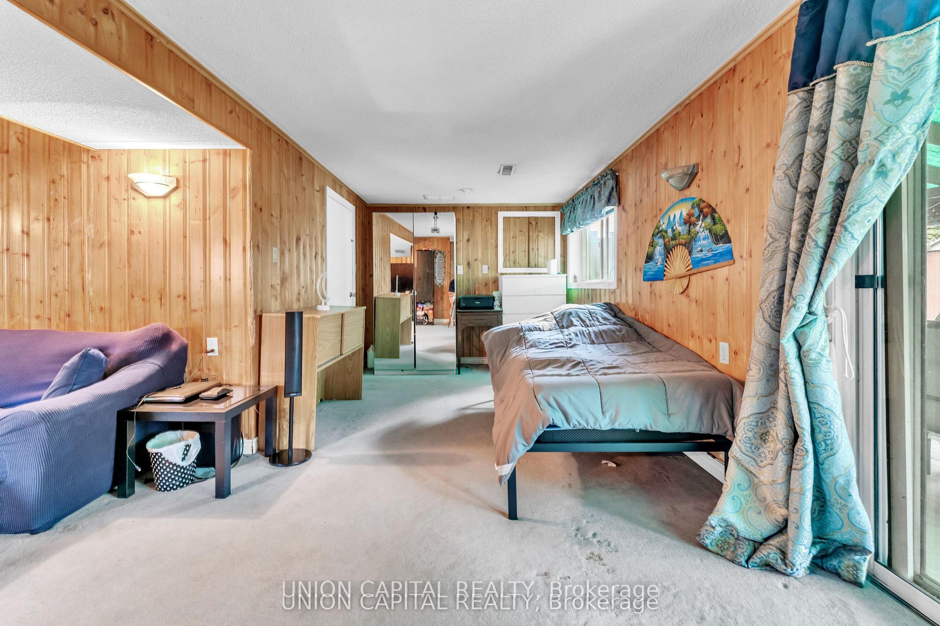 Photo 34 of 19 Ava Court, Brampton, Avondale — HOMEH