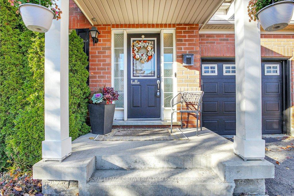Photo 2 of 45 Nancroft Crescent, Cambridge — HOMEH