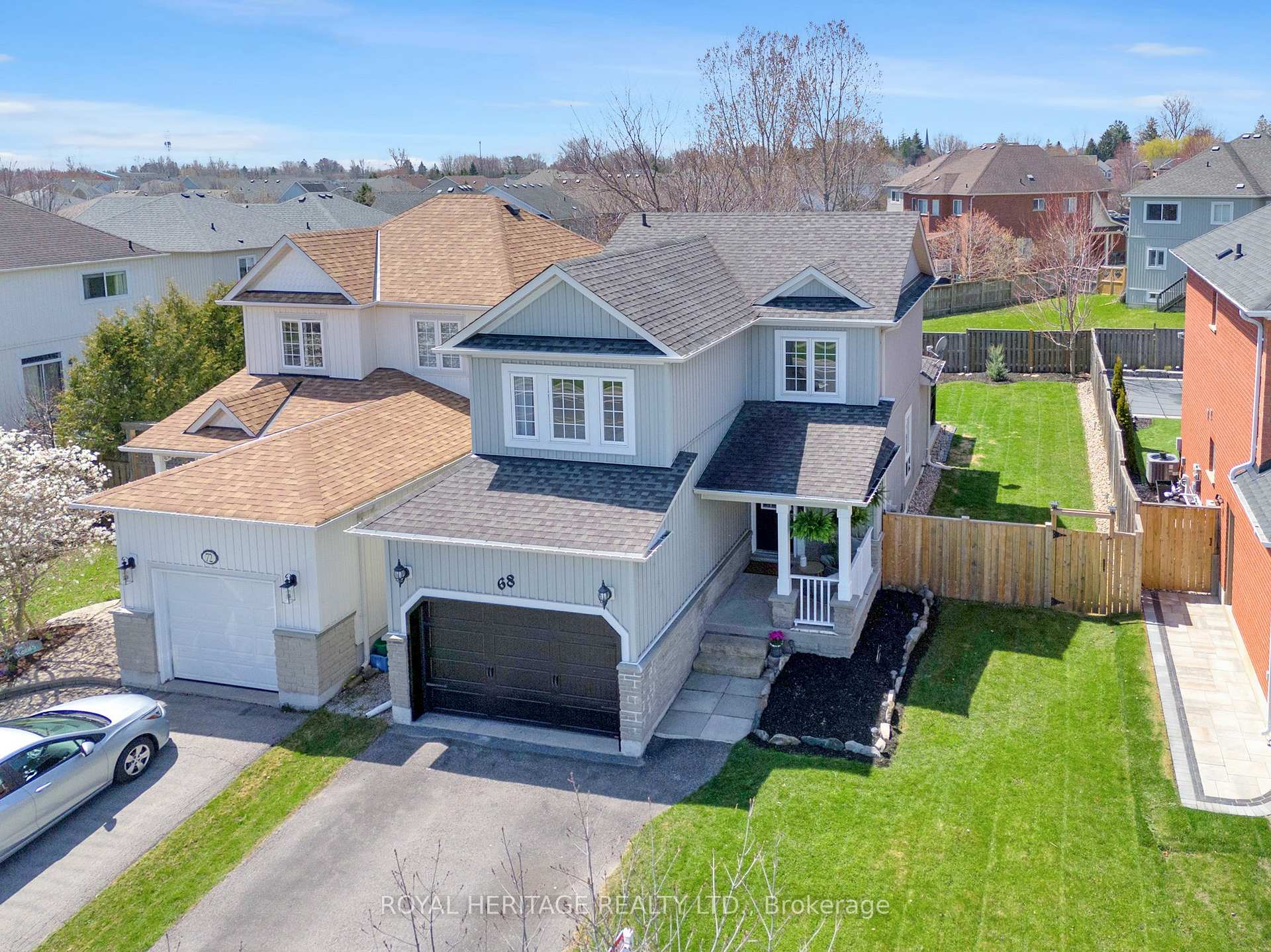Photo 6 of 68 Brookhouse Drive, Clarington, Newcastle — HOMEH