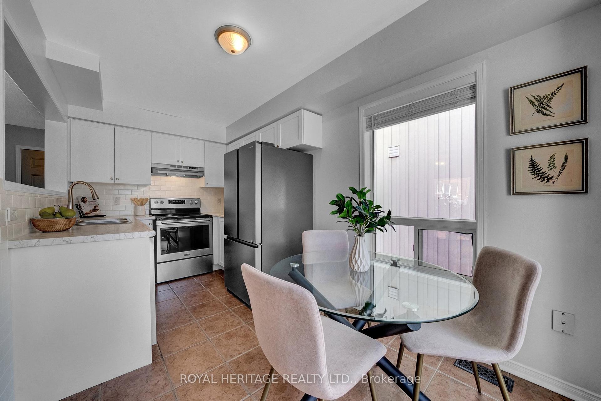 Photo 17 of 68 Brookhouse Drive, Clarington, Newcastle — HOMEH
