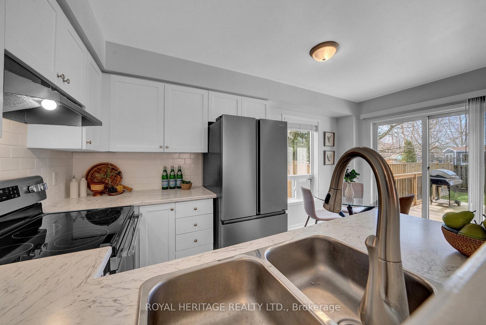 Photo 20 of 68 Brookhouse Drive, Clarington, Newcastle — HOMEH
