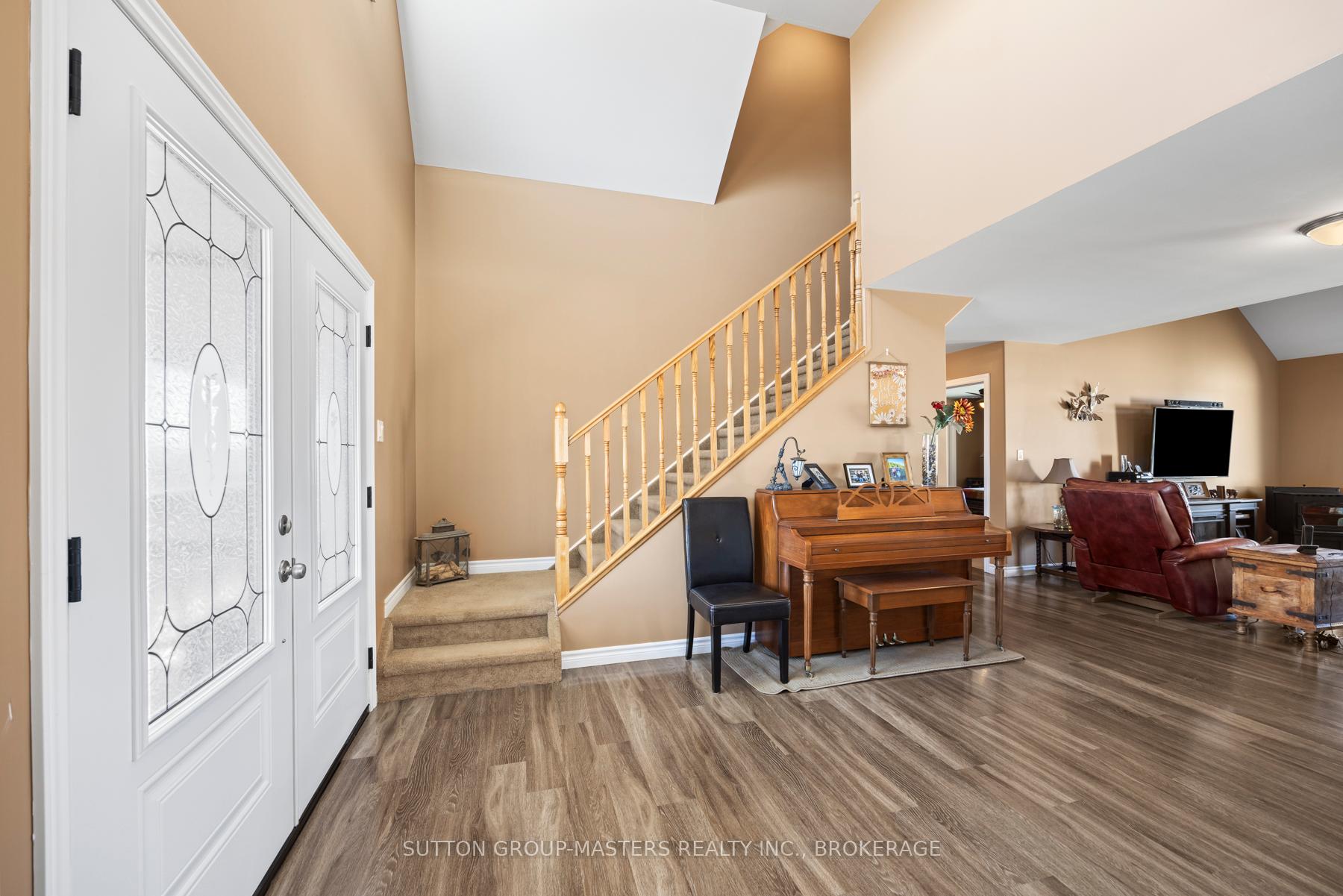 Photo 14 of 5382 Longswamp Road N, Frontenac, Frontenac South — HOMEH