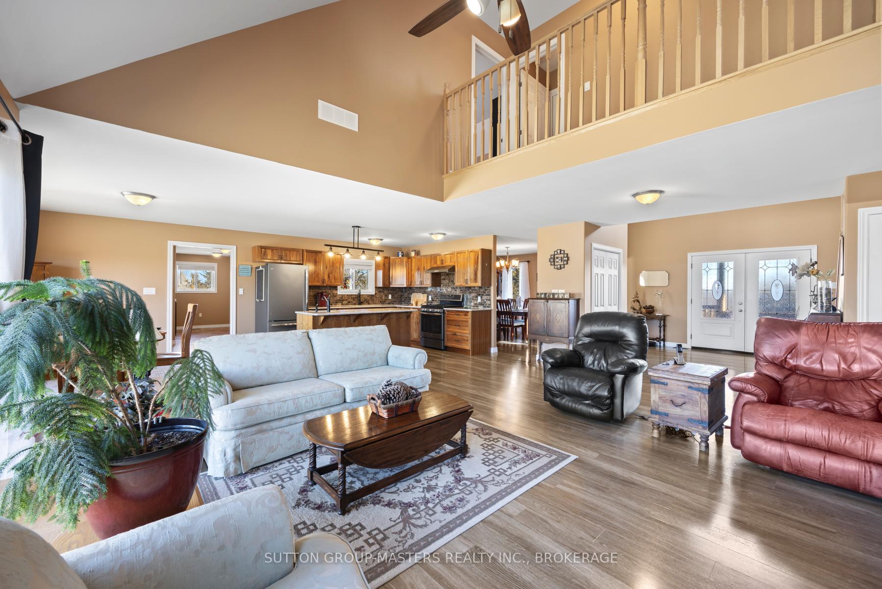 Photo 18 of 5382 Longswamp Road N, Frontenac, Frontenac South — HOMEH
