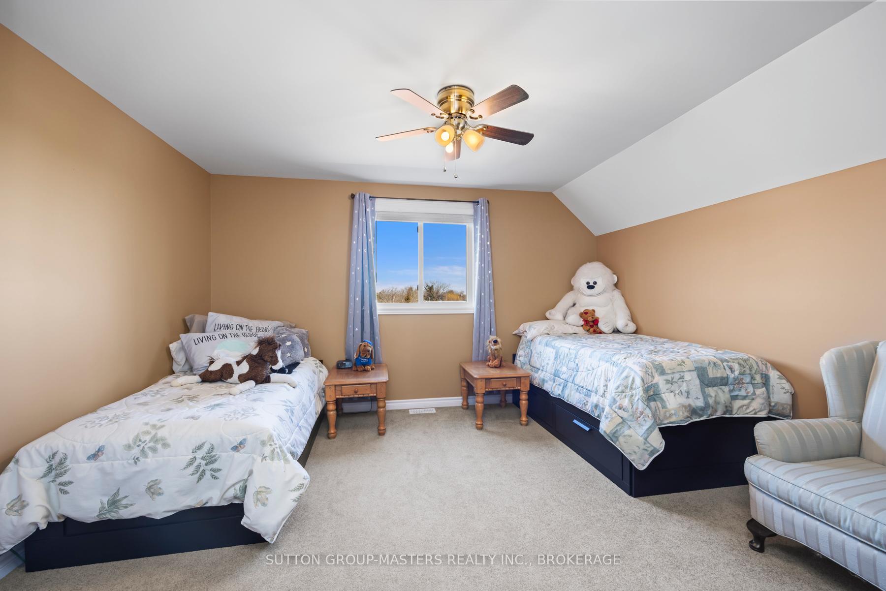 Photo 45 of 5382 Longswamp Road N, Frontenac, Frontenac South — HOMEH