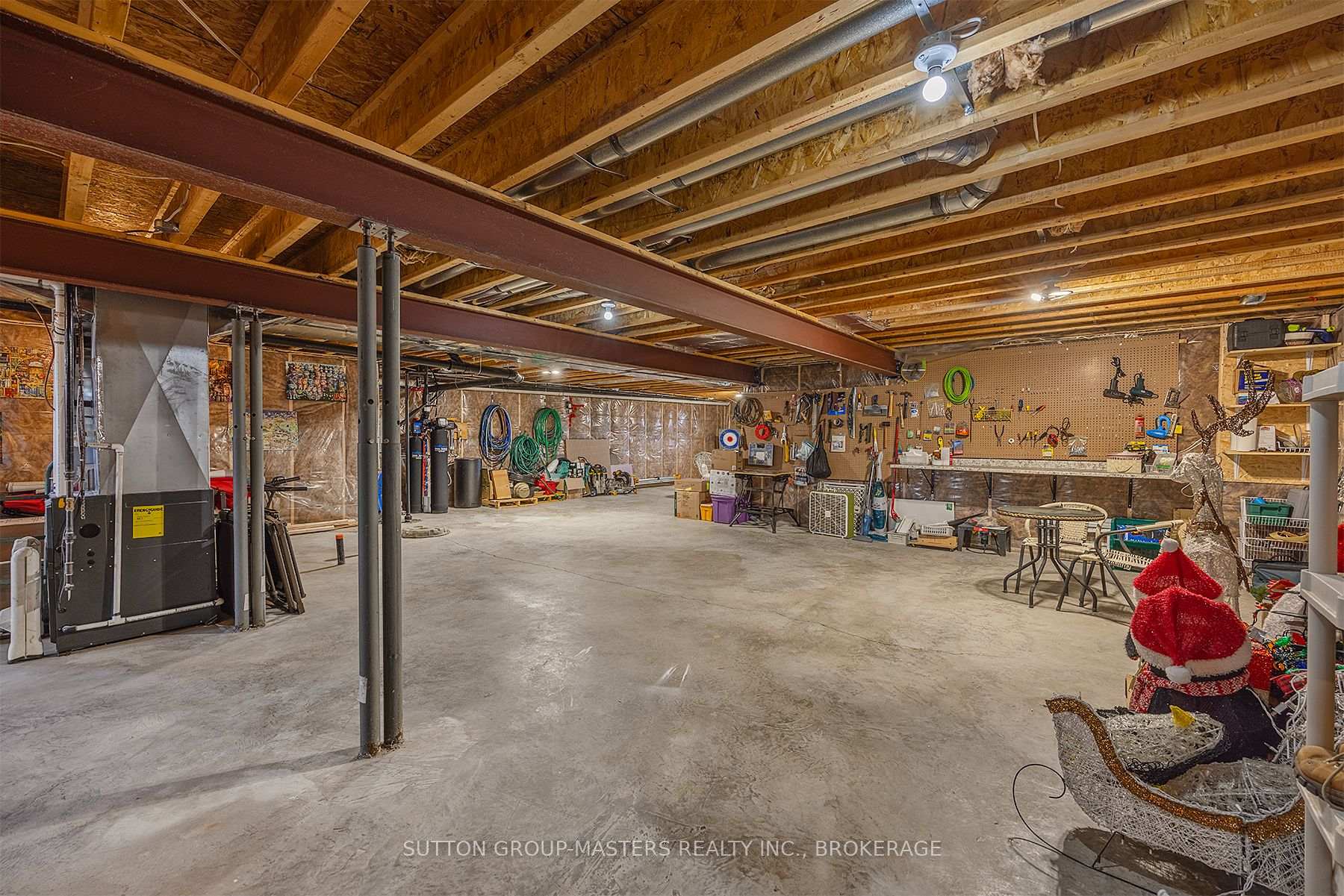 Photo 48 of 5382 Longswamp Road N, Frontenac, Frontenac South — HOMEH