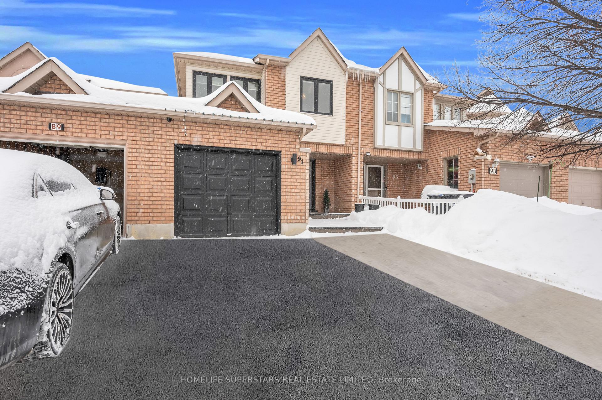 Front of 91 Hanton Crescent