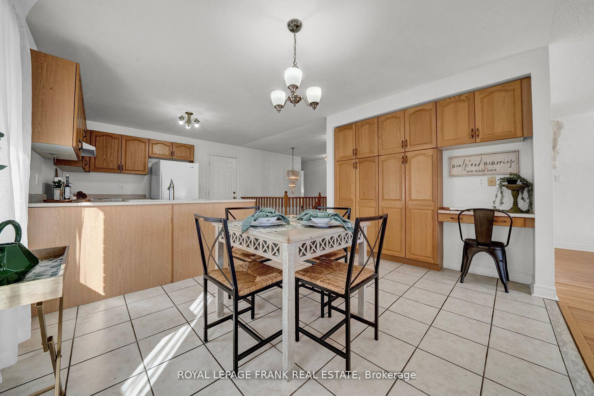 Photo 4 of 45 Valleycrest Drive, Clarington, Courtice — HOMEH