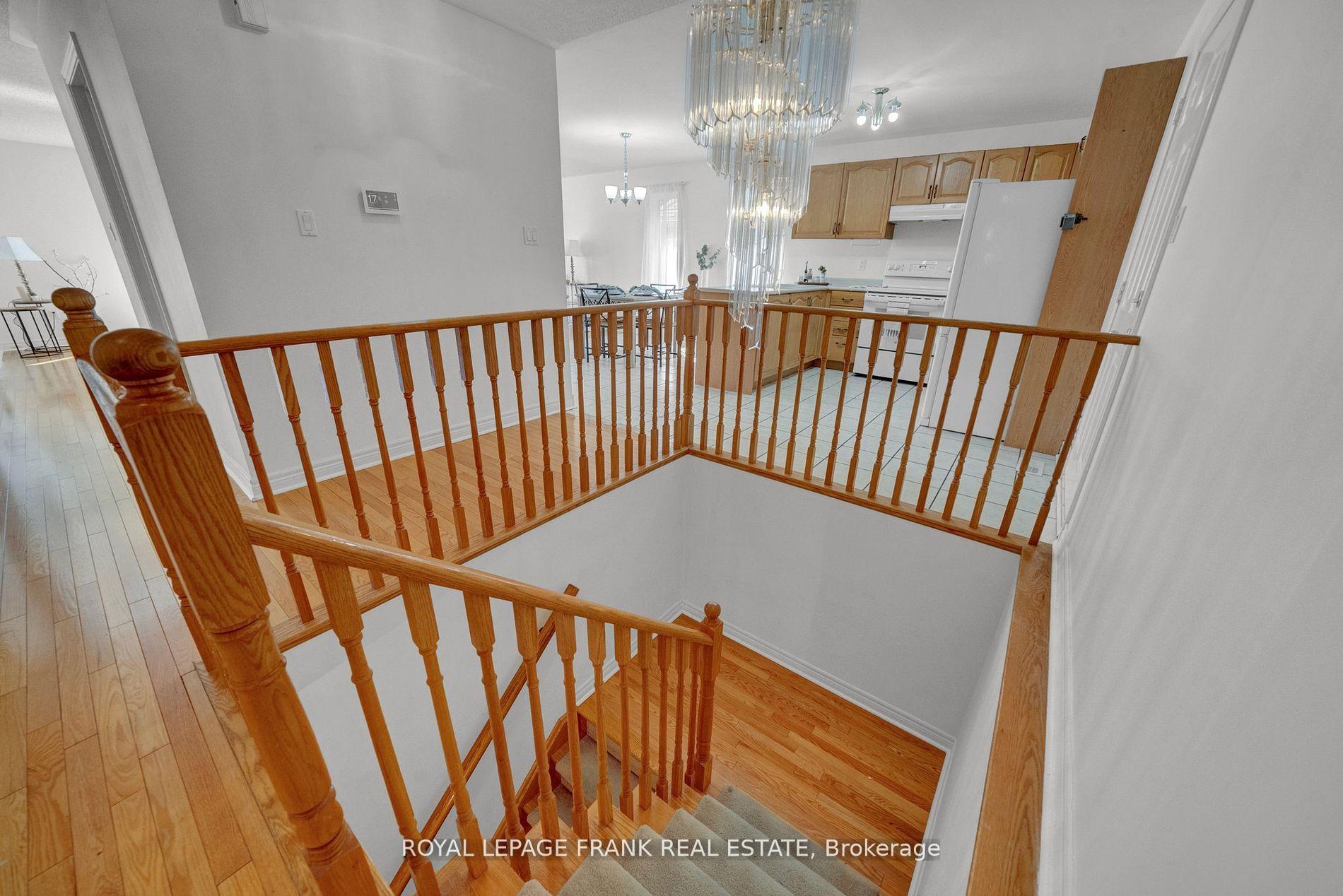 Photo 18 of 45 Valleycrest Drive, Clarington, Courtice — HOMEH
