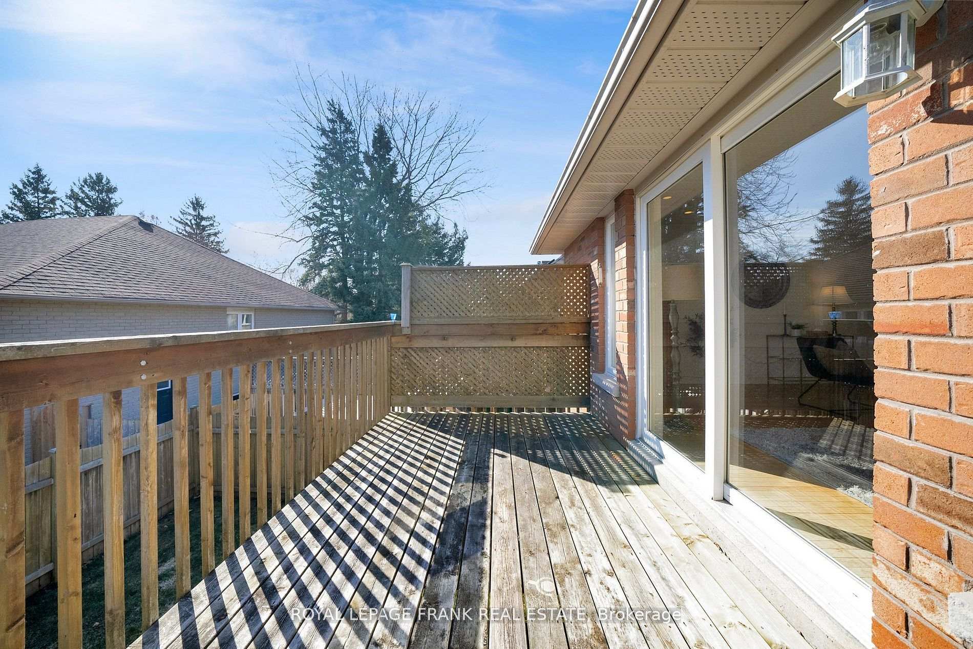 Photo 25 of 45 Valleycrest Drive, Clarington, Courtice — HOMEH