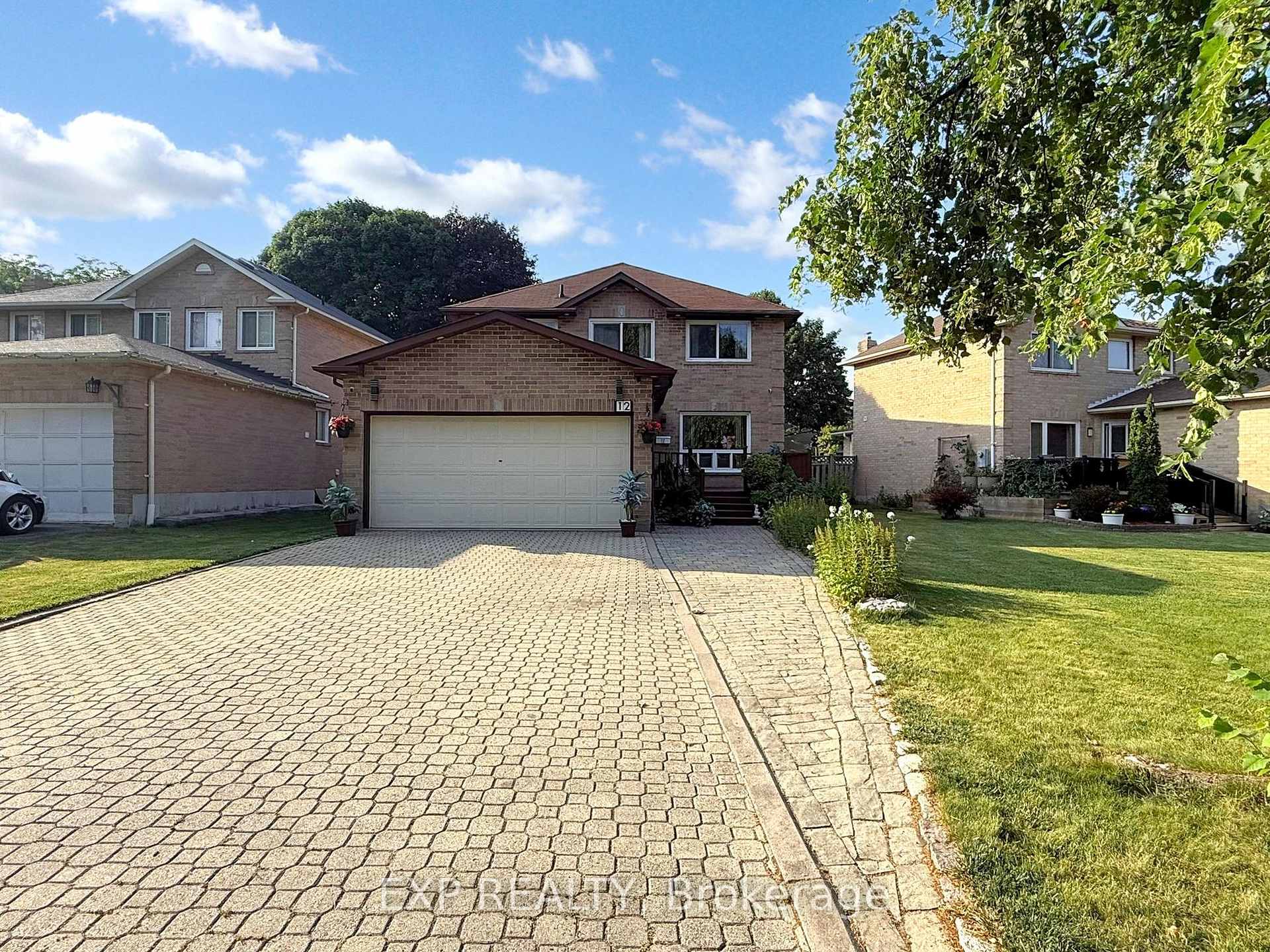 Photo 2 of 12 Ventris Drive, Ajax, Central West — HOMEH