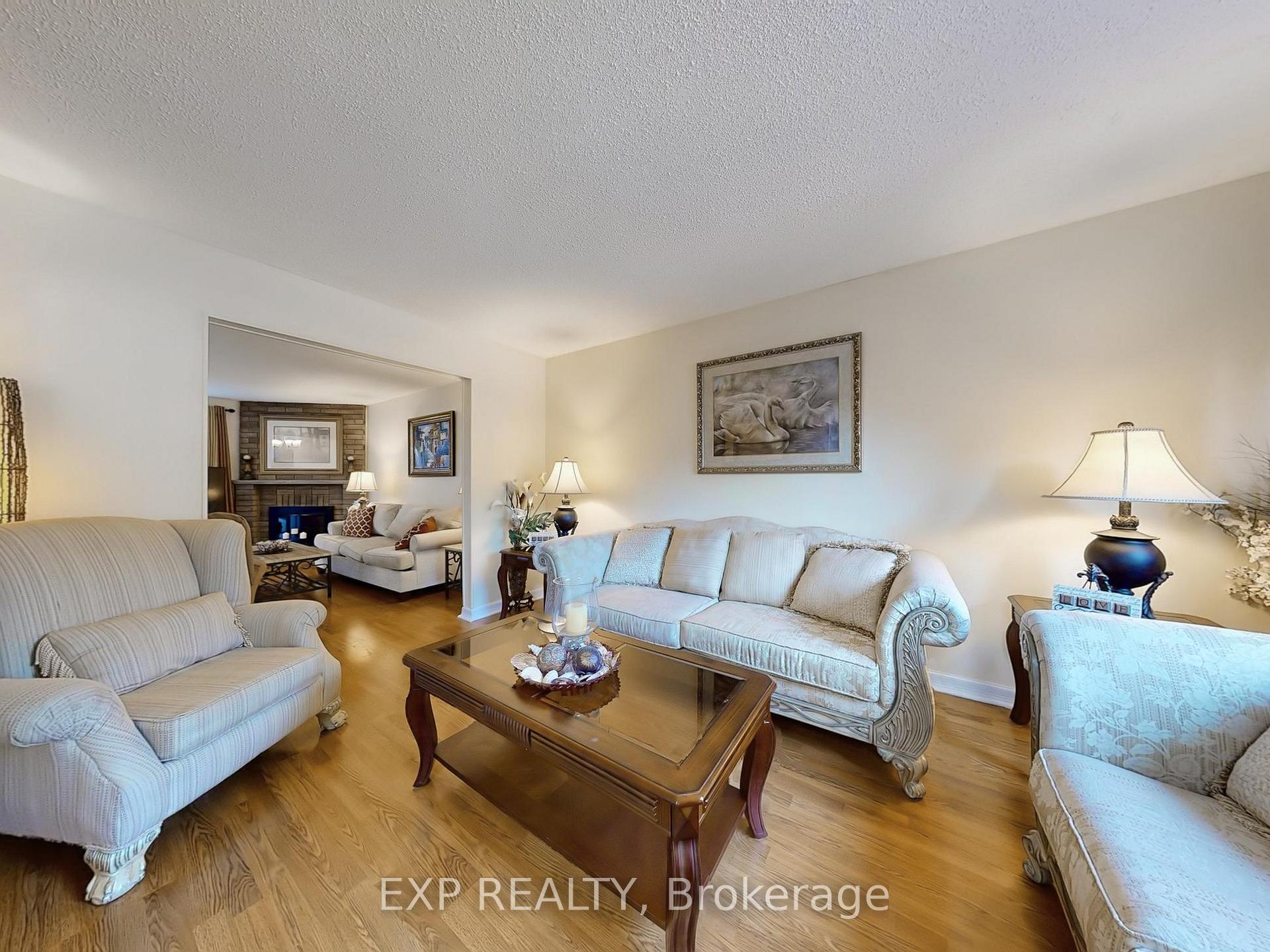Photo 6 of 12 Ventris Drive, Ajax, Central West — HOMEH