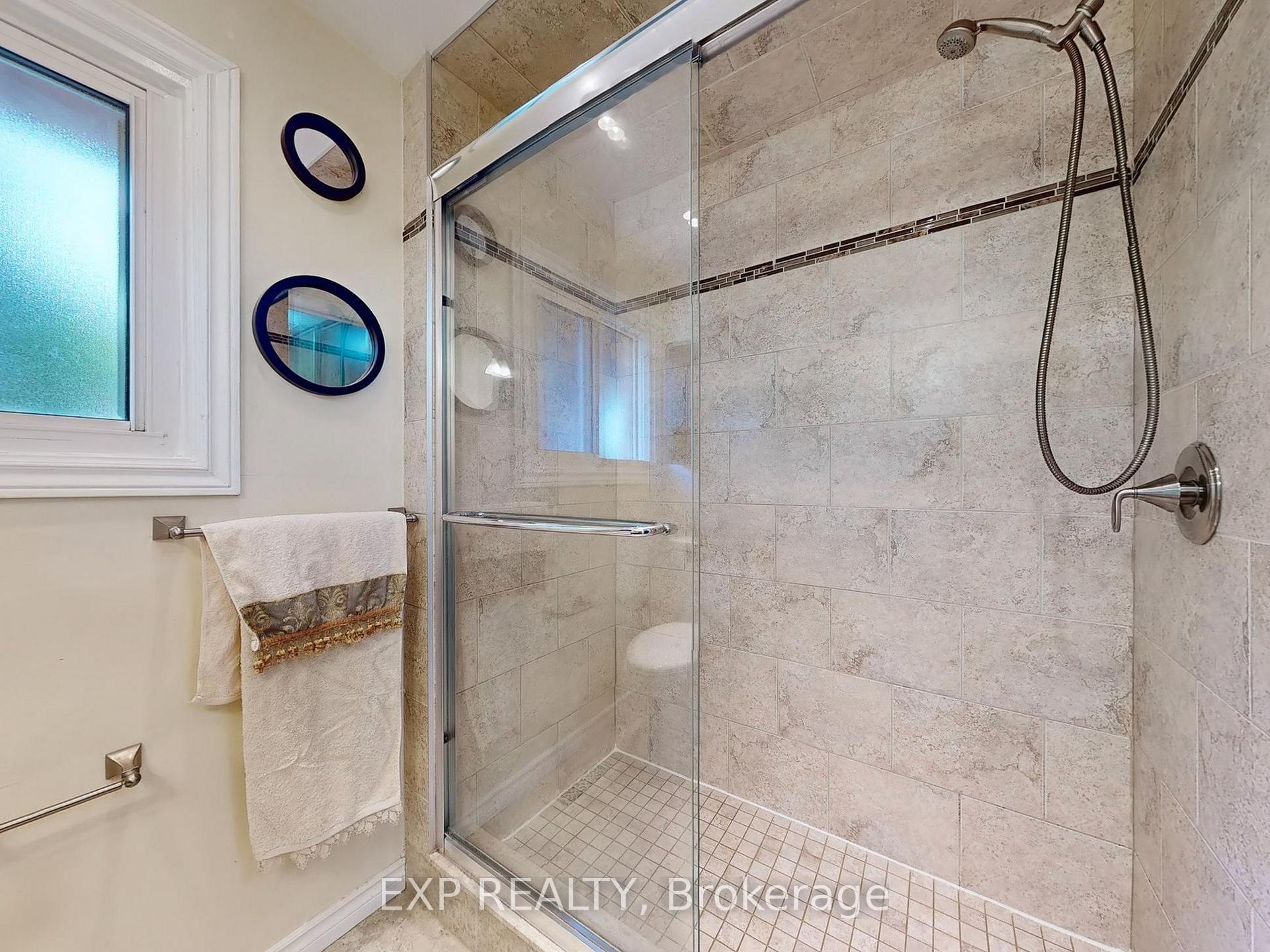 Photo 25 of 12 Ventris Drive, Ajax, Central West — HOMEH