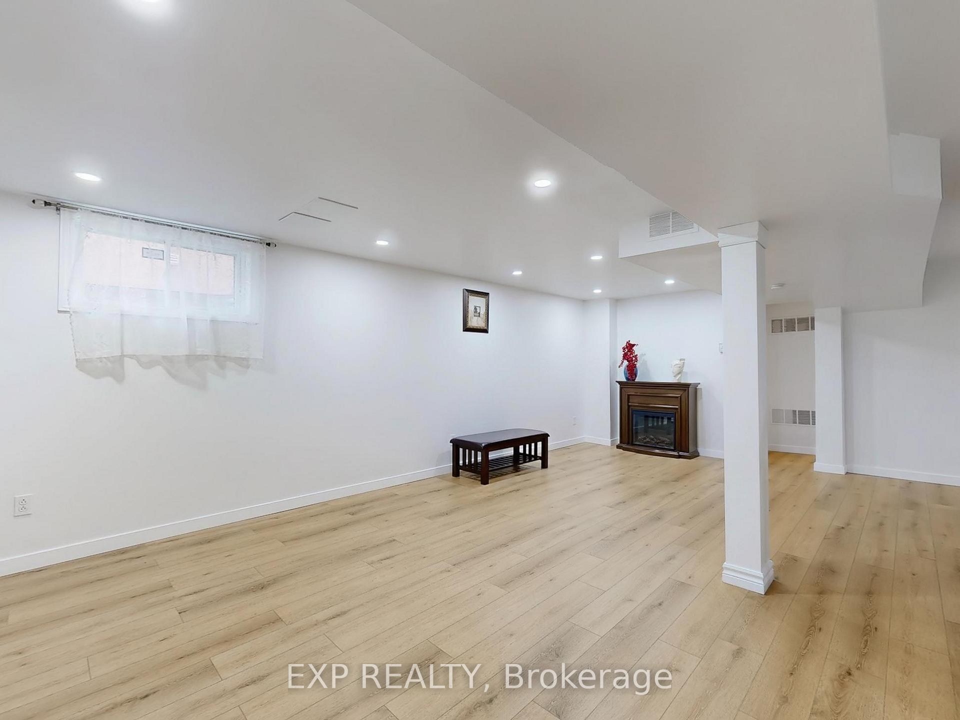 Photo 23 of 12 Ventris Drive, Ajax, Central West — HOMEH