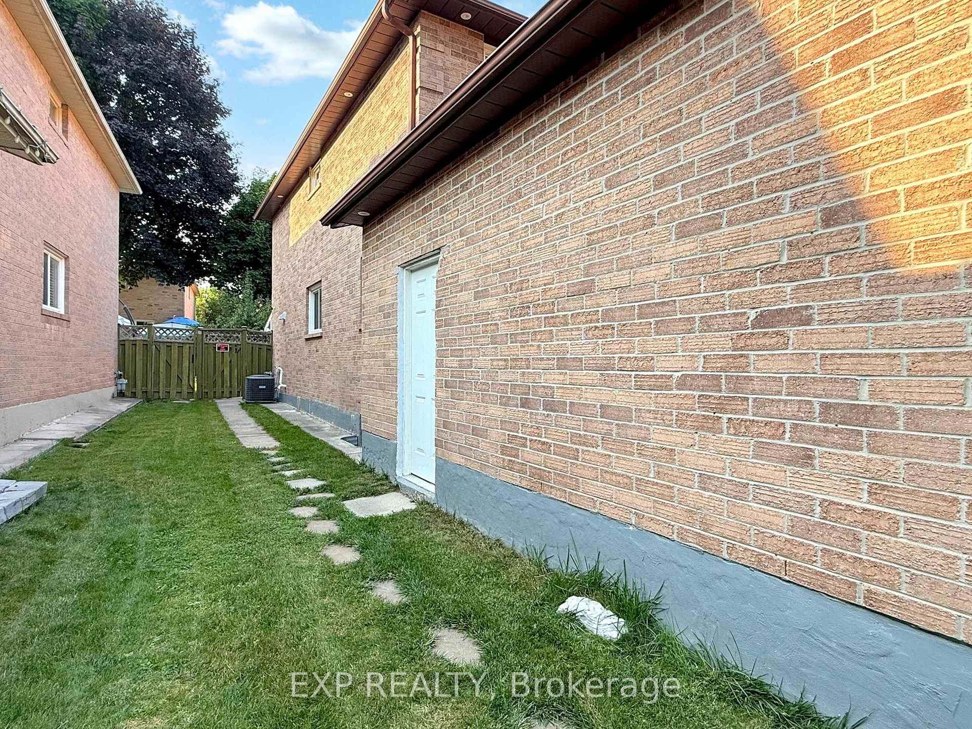 Photo 40 of 12 Ventris Drive, Ajax, Central West — HOMEH