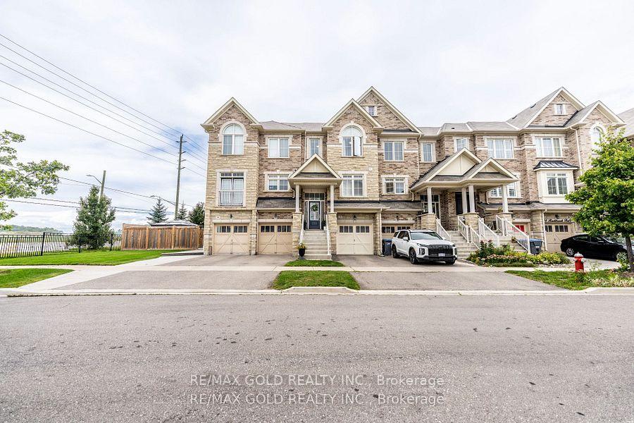 Photo 22 of 34 Rockbrook Trail, Brampton, Northwest Brampton — HOMEH