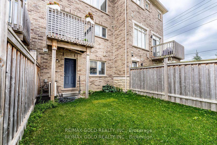 Photo 27 of 34 Rockbrook Trail, Brampton, Northwest Brampton — HOMEH