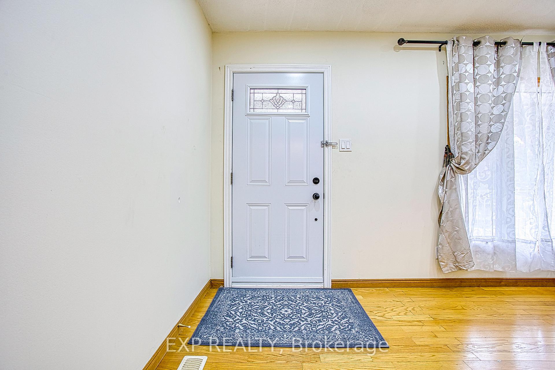 Photo 7 of 488 Barton Street E, Hamilton, Gibson — HOMEH