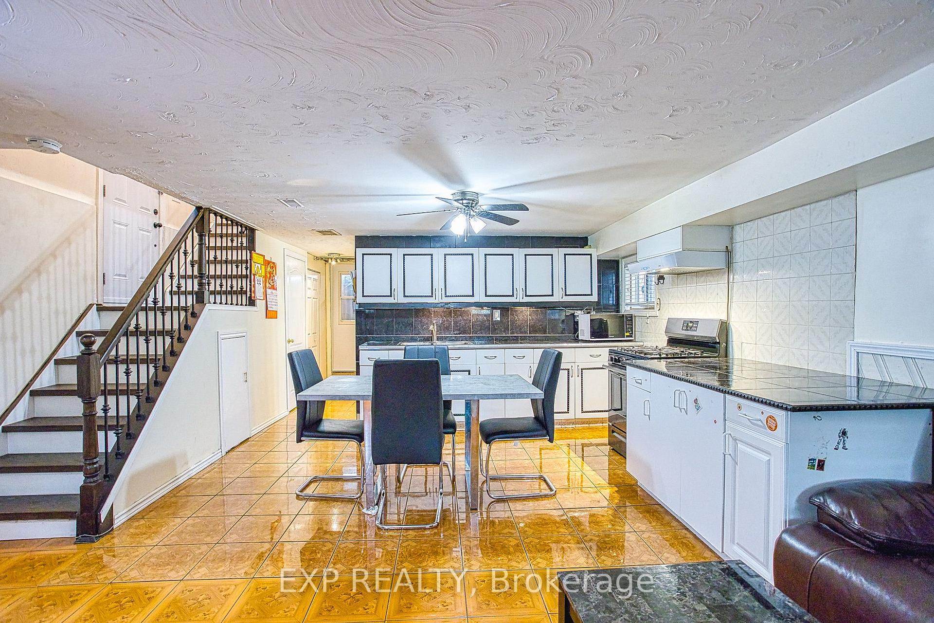 Photo 24 of 488 Barton Street E, Hamilton, Gibson — HOMEH