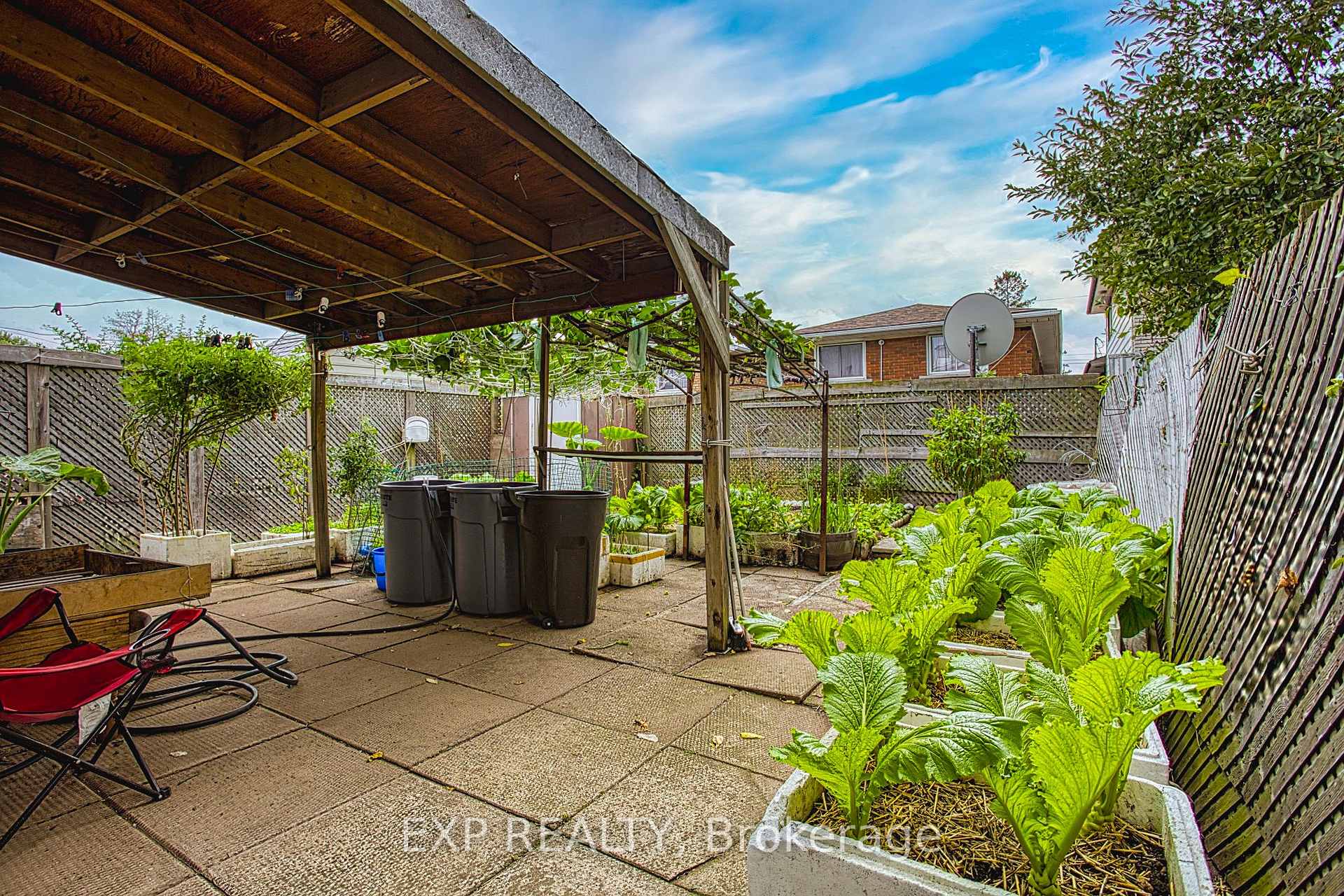 Photo 30 of 488 Barton Street E, Hamilton, Gibson — HOMEH