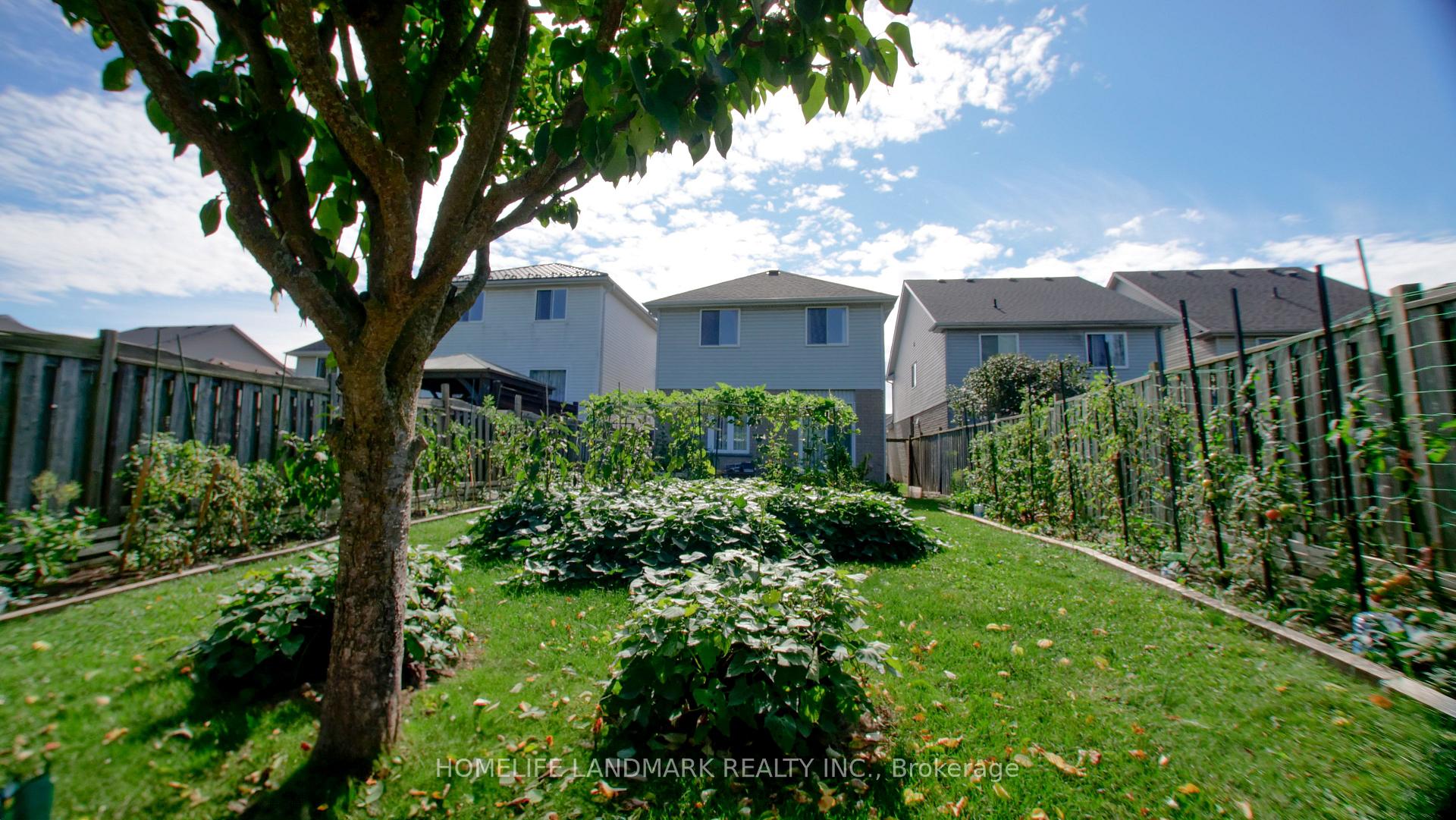 Photo 36 of 136 Hay Crescent, Cambridge — HOMEH