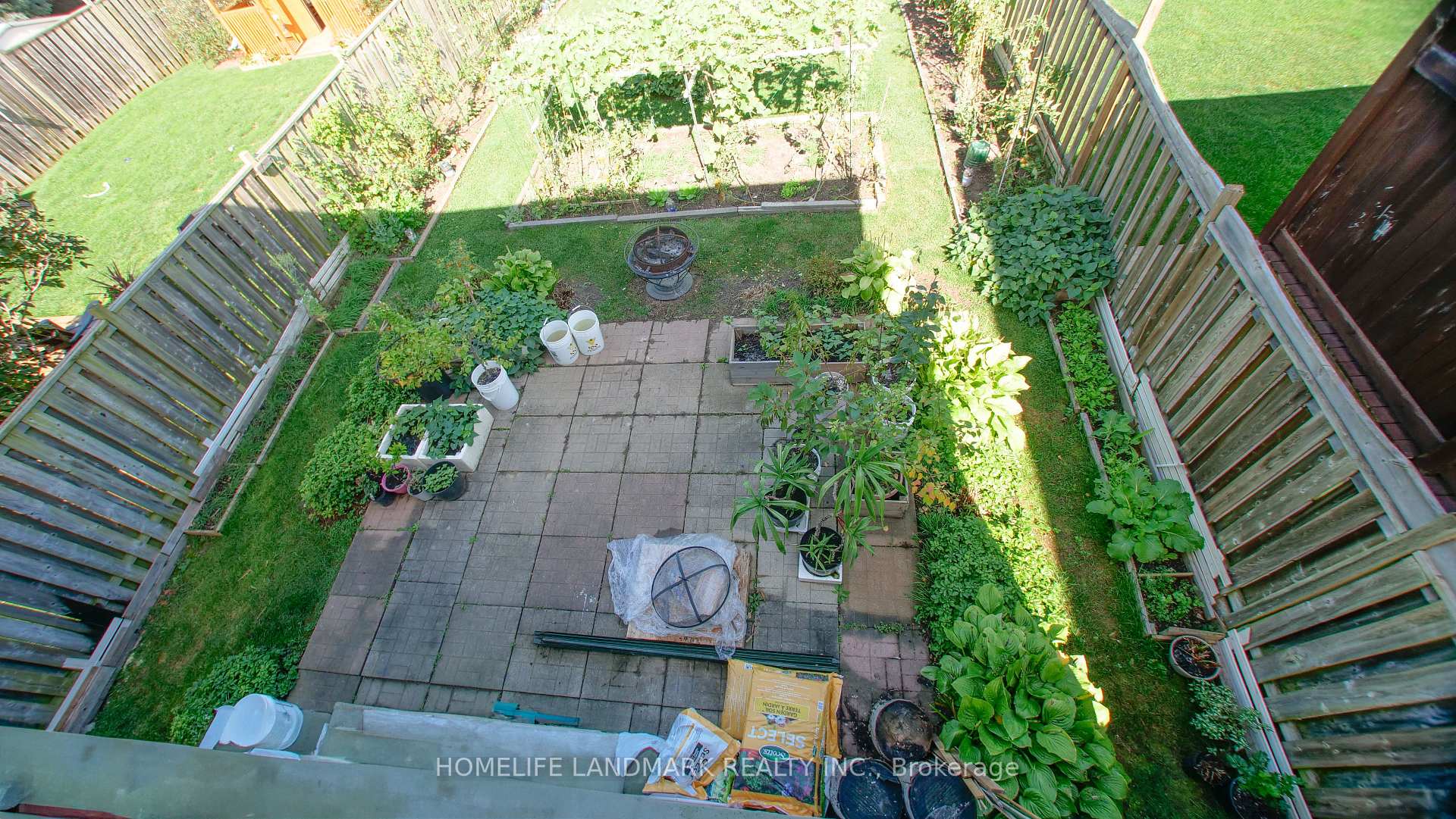 Photo 37 of 136 Hay Crescent, Cambridge — HOMEH