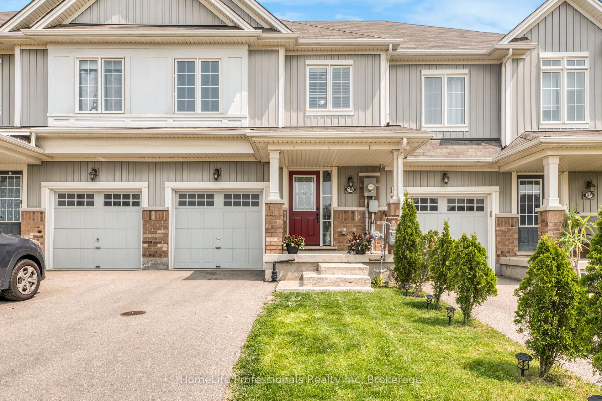 Photo 3 of 186 Whitwell Way, Hamilton, Binbrook — HOMEH