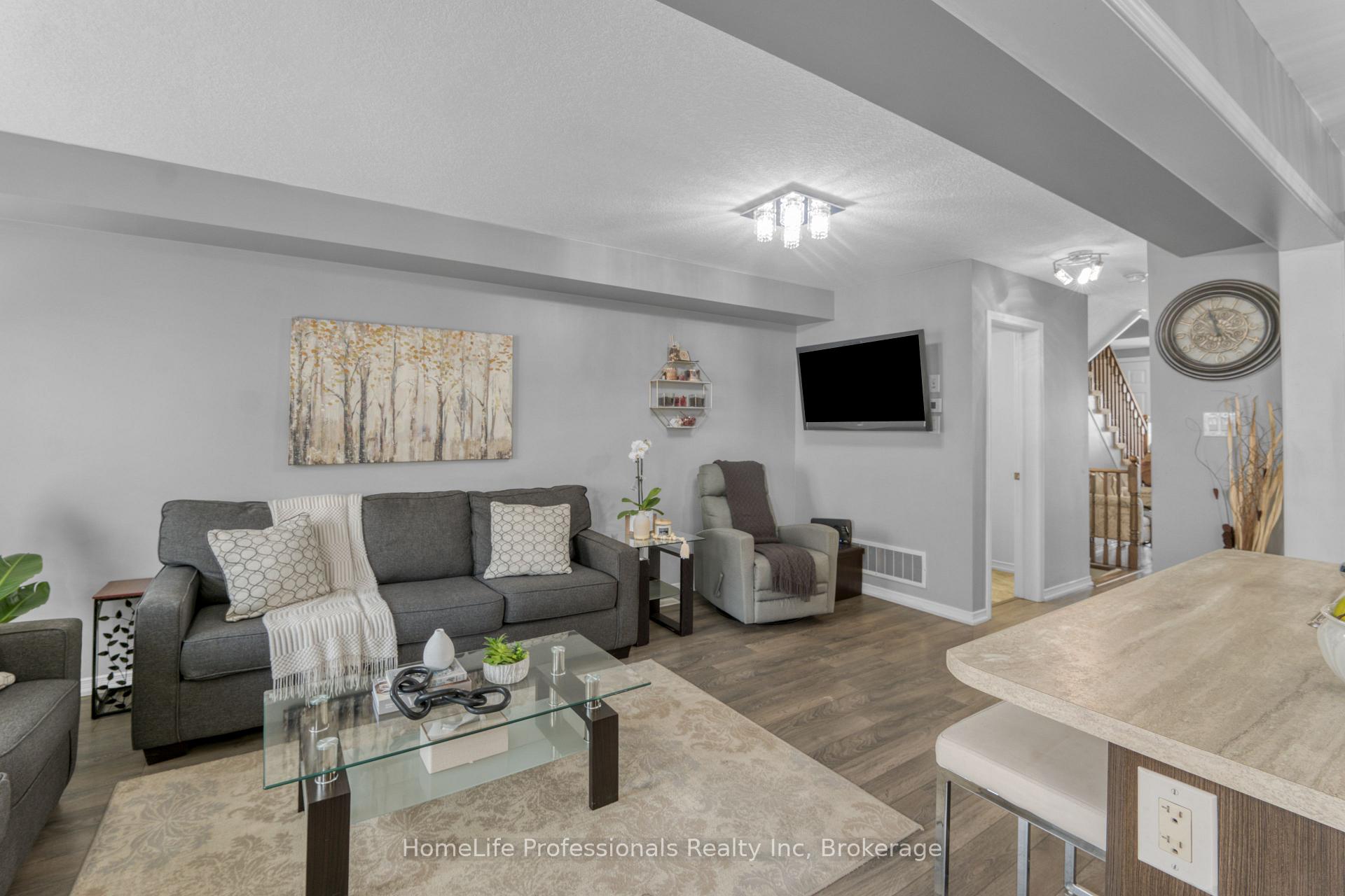 Photo 15 of 186 Whitwell Way, Hamilton, Binbrook — HOMEH