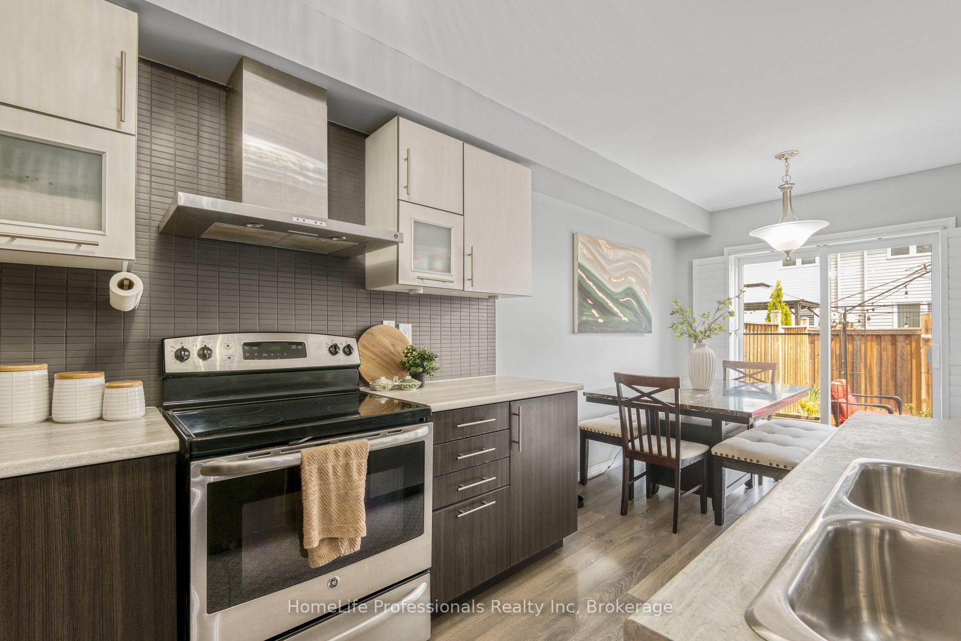 Photo 24 of 186 Whitwell Way, Hamilton, Binbrook — HOMEH