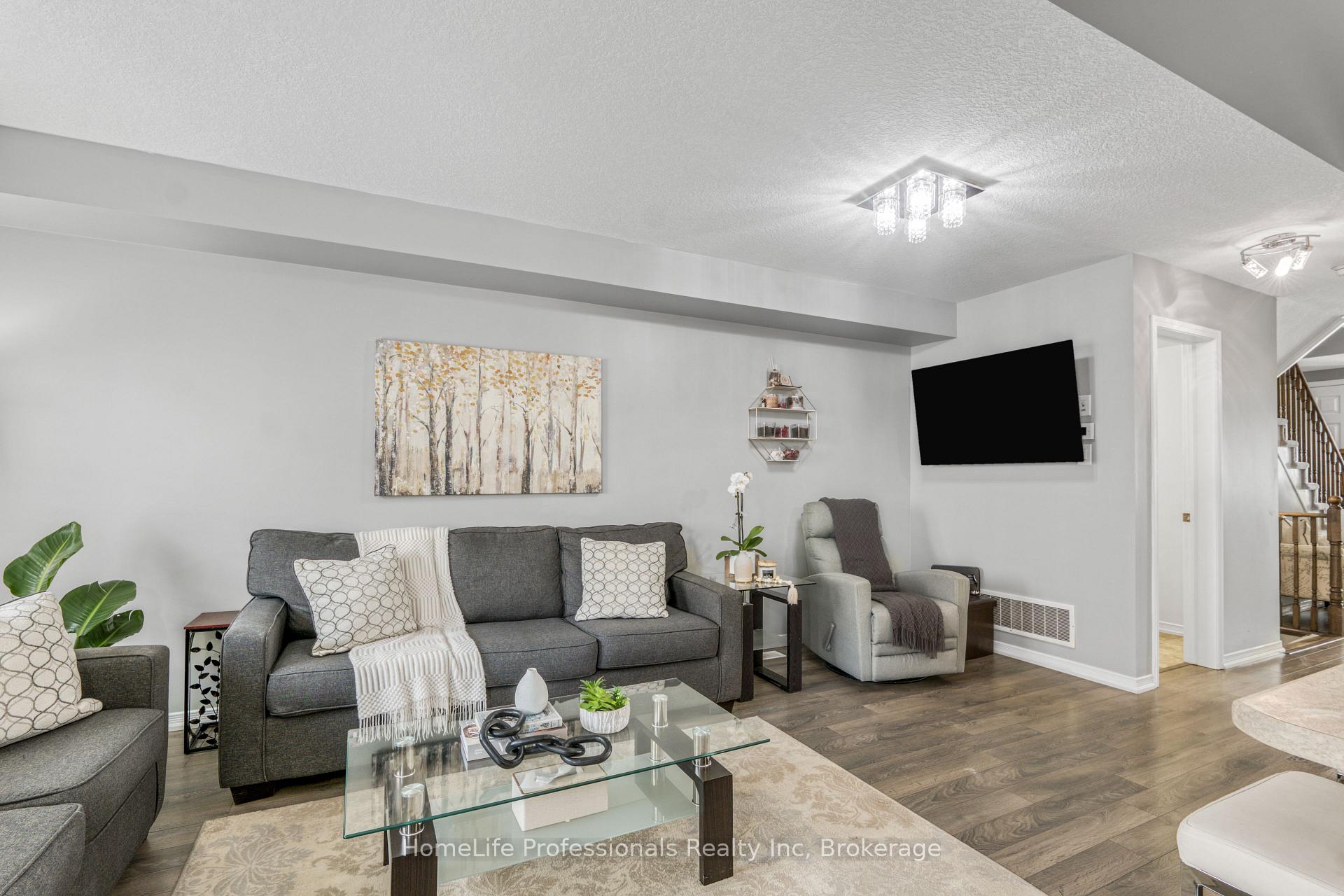 Photo 25 of 186 Whitwell Way, Hamilton, Binbrook — HOMEH