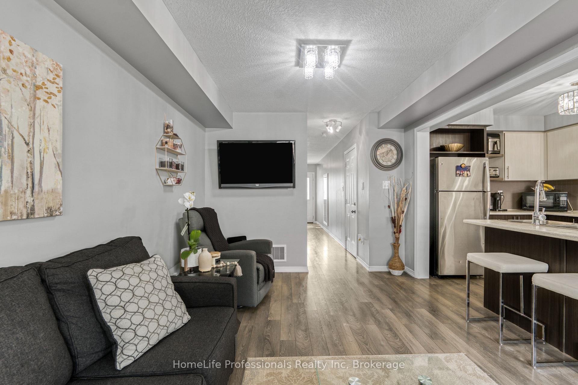 Photo 26 of 186 Whitwell Way, Hamilton, Binbrook — HOMEH