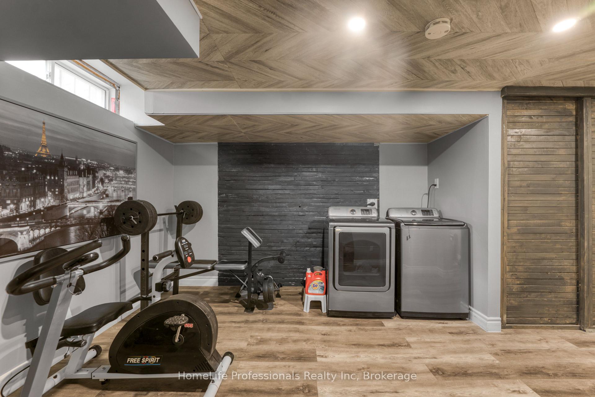 Photo 32 of 186 Whitwell Way, Hamilton, Binbrook — HOMEH