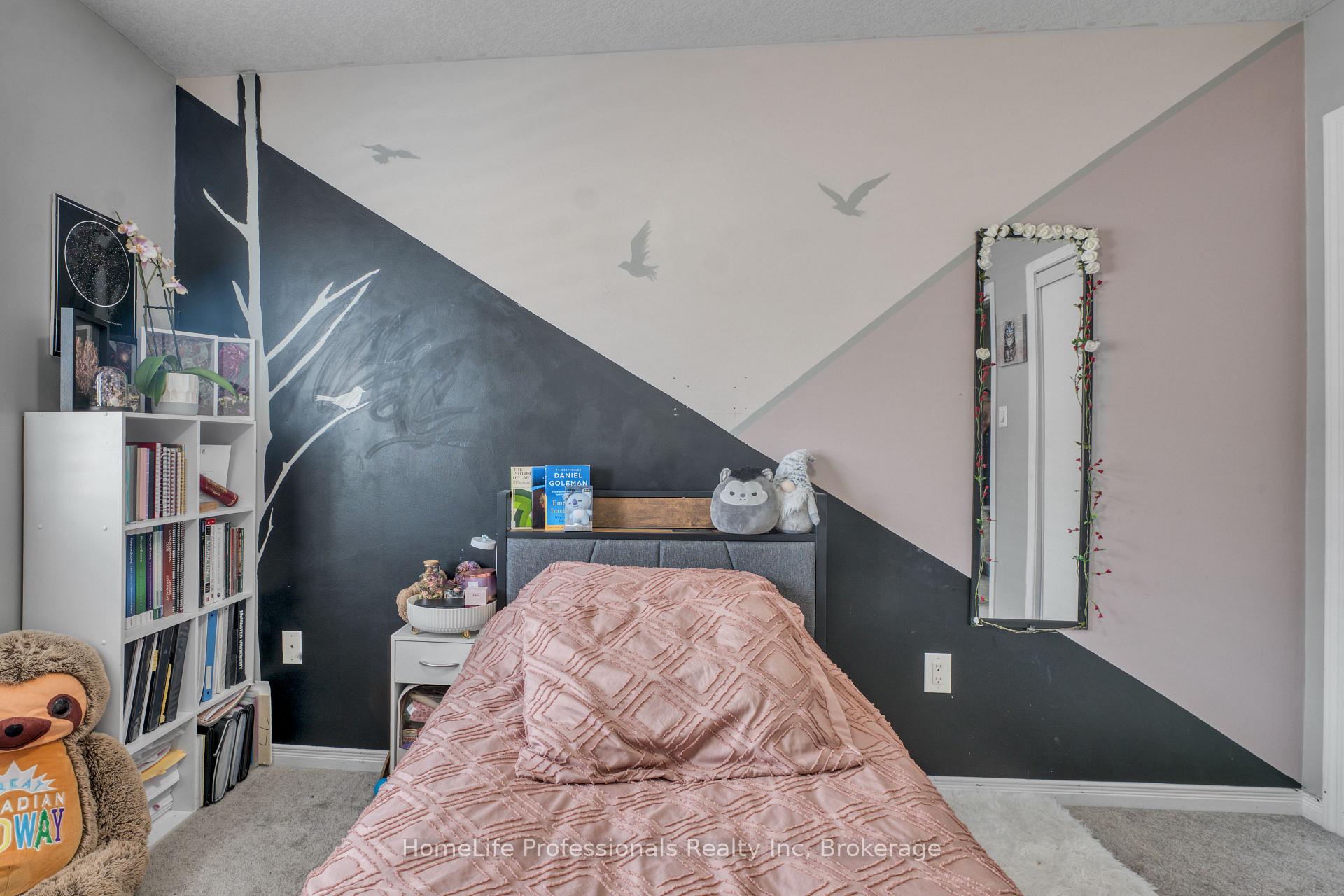 Photo 40 of 186 Whitwell Way, Hamilton, Binbrook — HOMEH