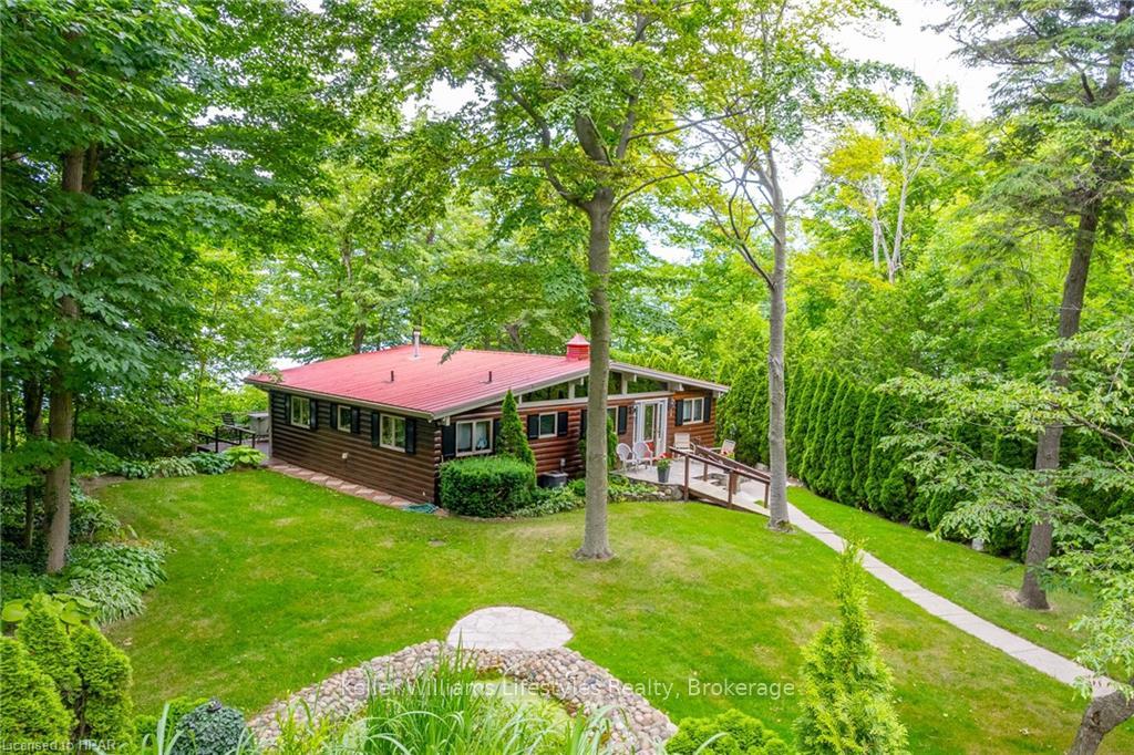 Photo 1 of 74395 Snowden Crescent, Bluewater, Stanley — HOMEH