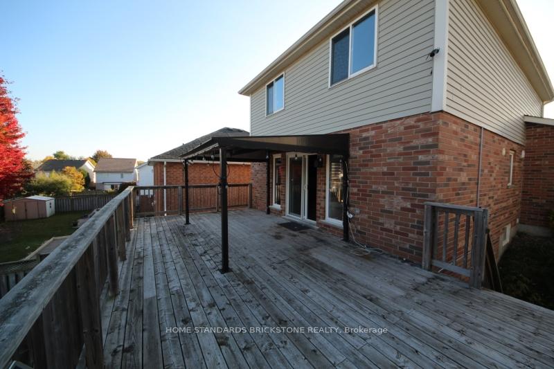 Photo 13 of 123 Kerwood Drive, Cambridge — HOMEH