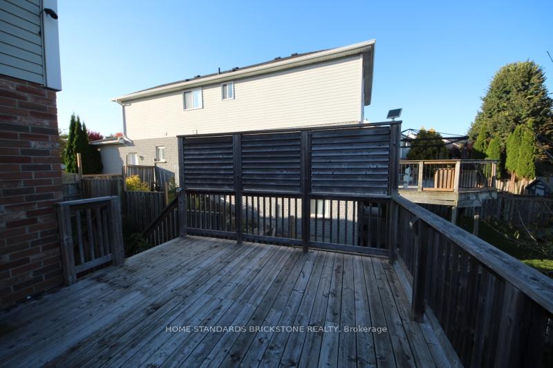 Photo 15 of 123 Kerwood Drive, Cambridge — HOMEH